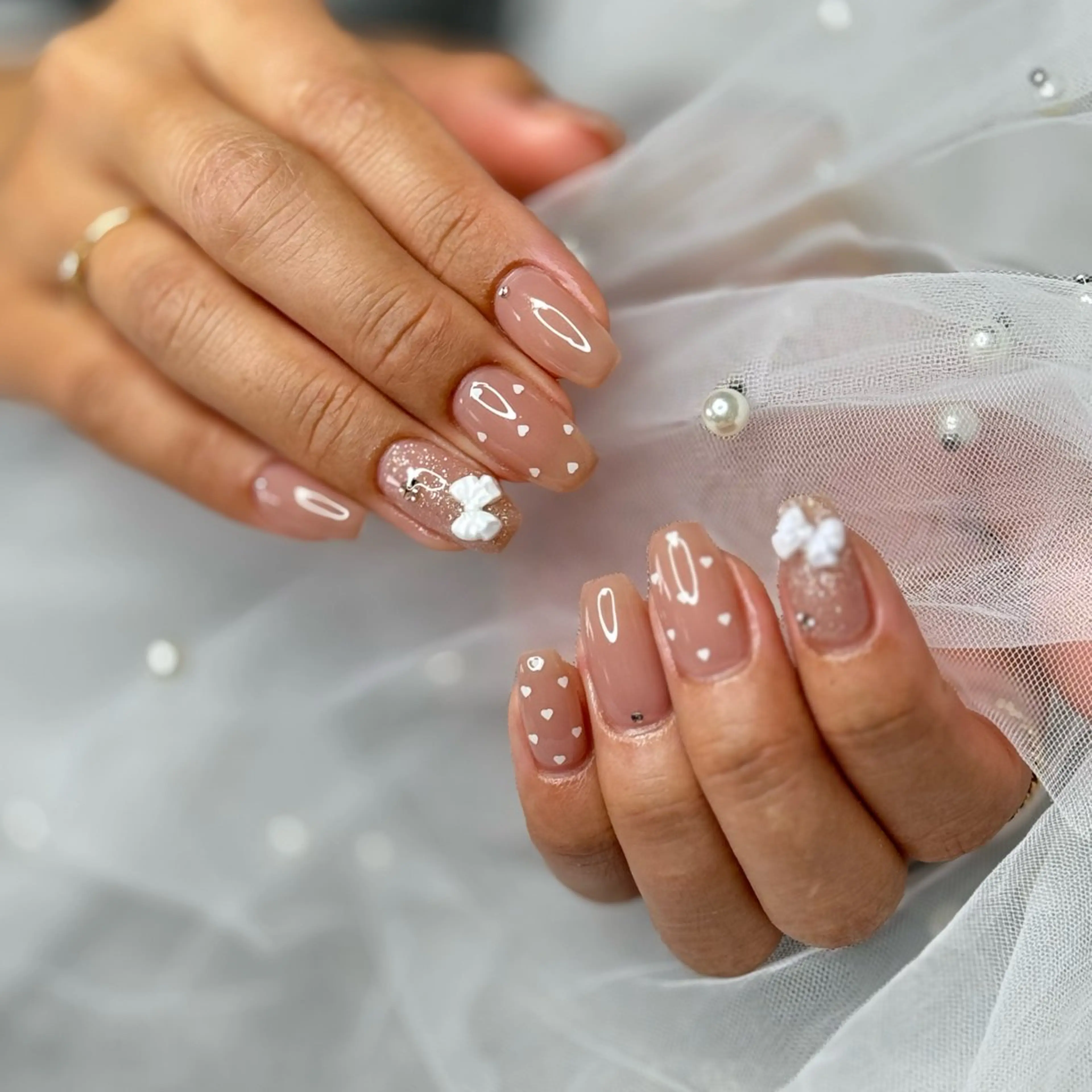 ネイル ハート マグネットネイル ピンク ピンクベージュ 冬ネイル ハンドネイル VENa eye＆ nail salonのネイルデザイン
