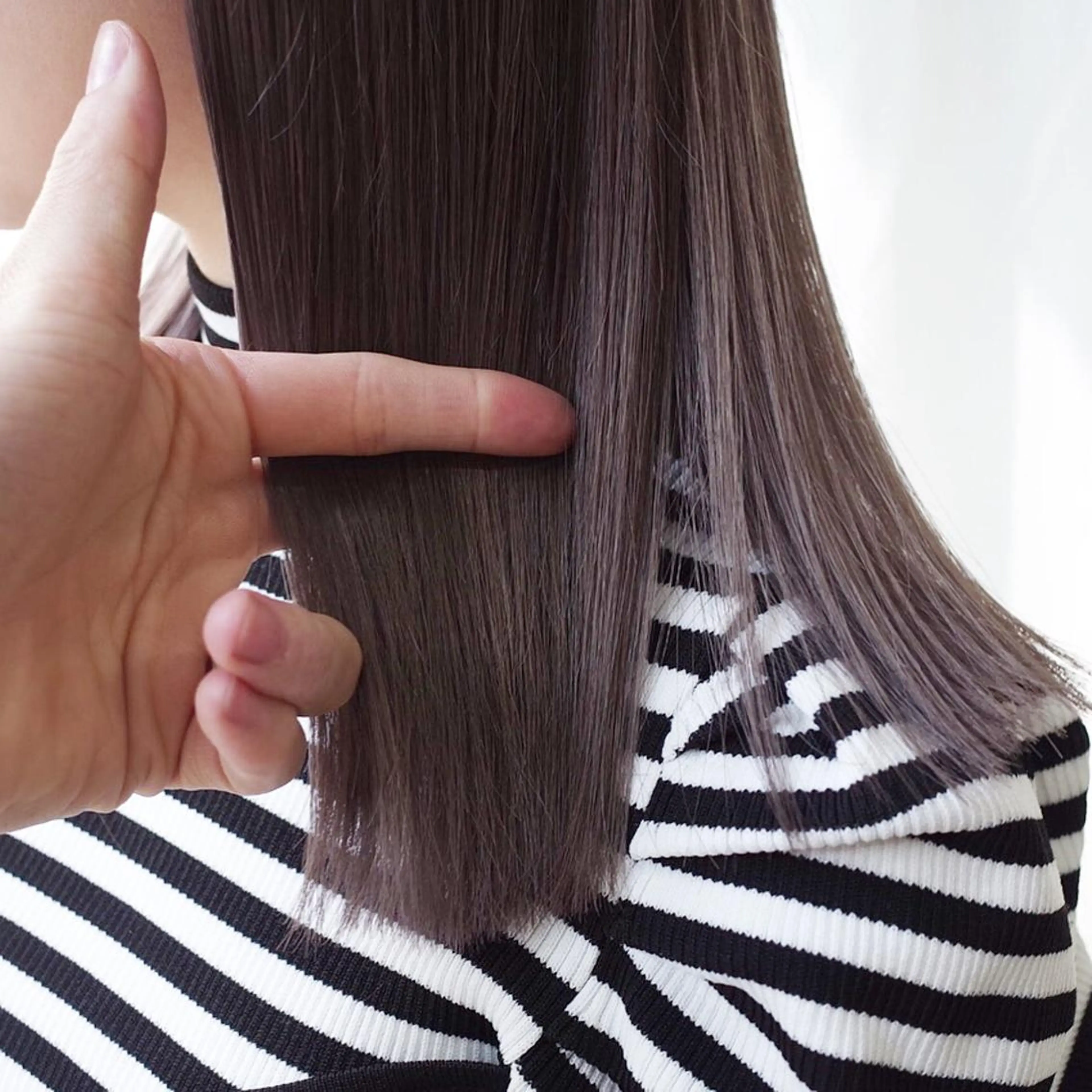 ミディアム カラー カット ヘアカラー トリートメント suvvy hairsalonのヘアスタイル