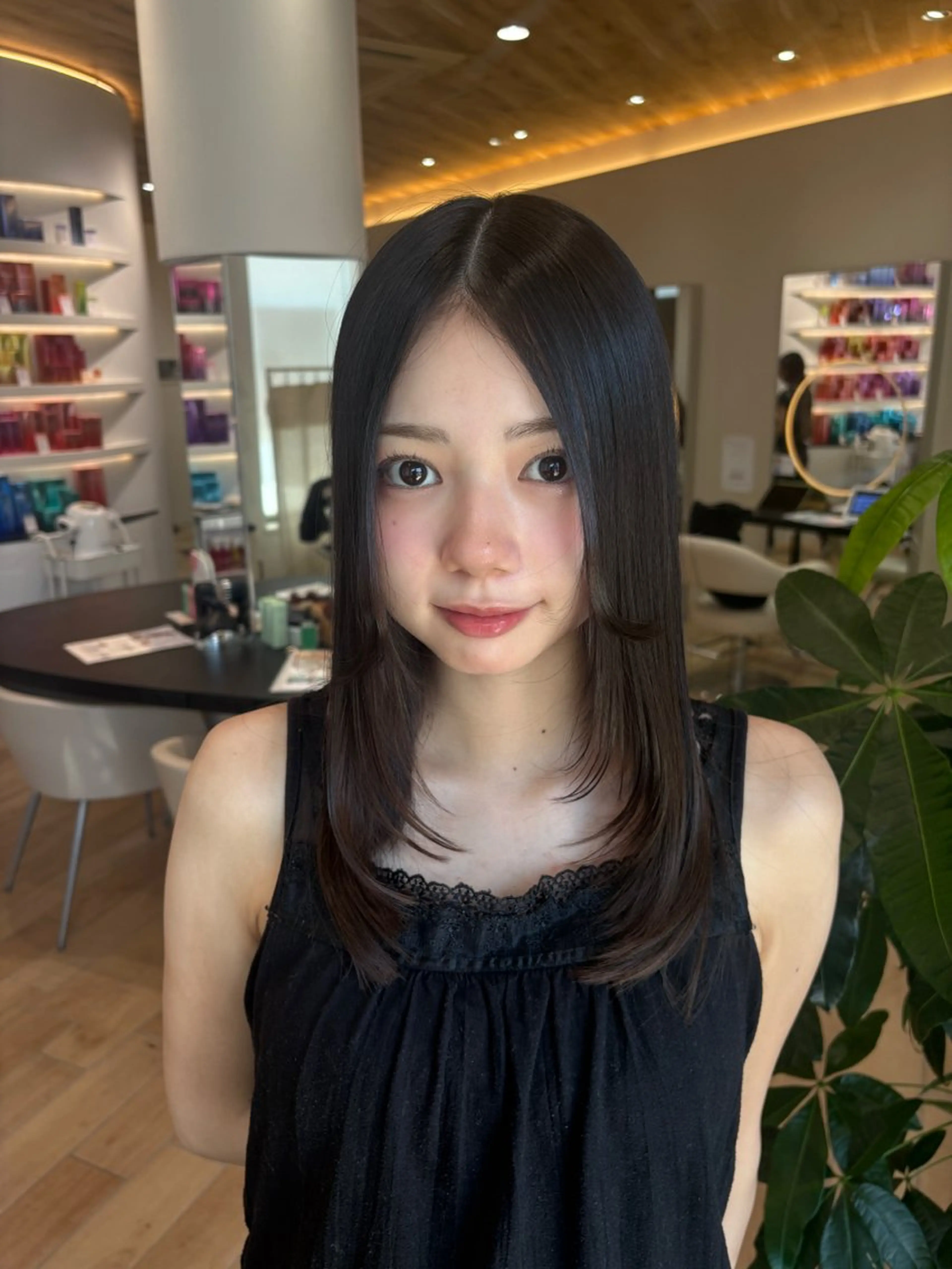 ミディアム 暖色カラー/ピンク /HINAのヘアスタイル
