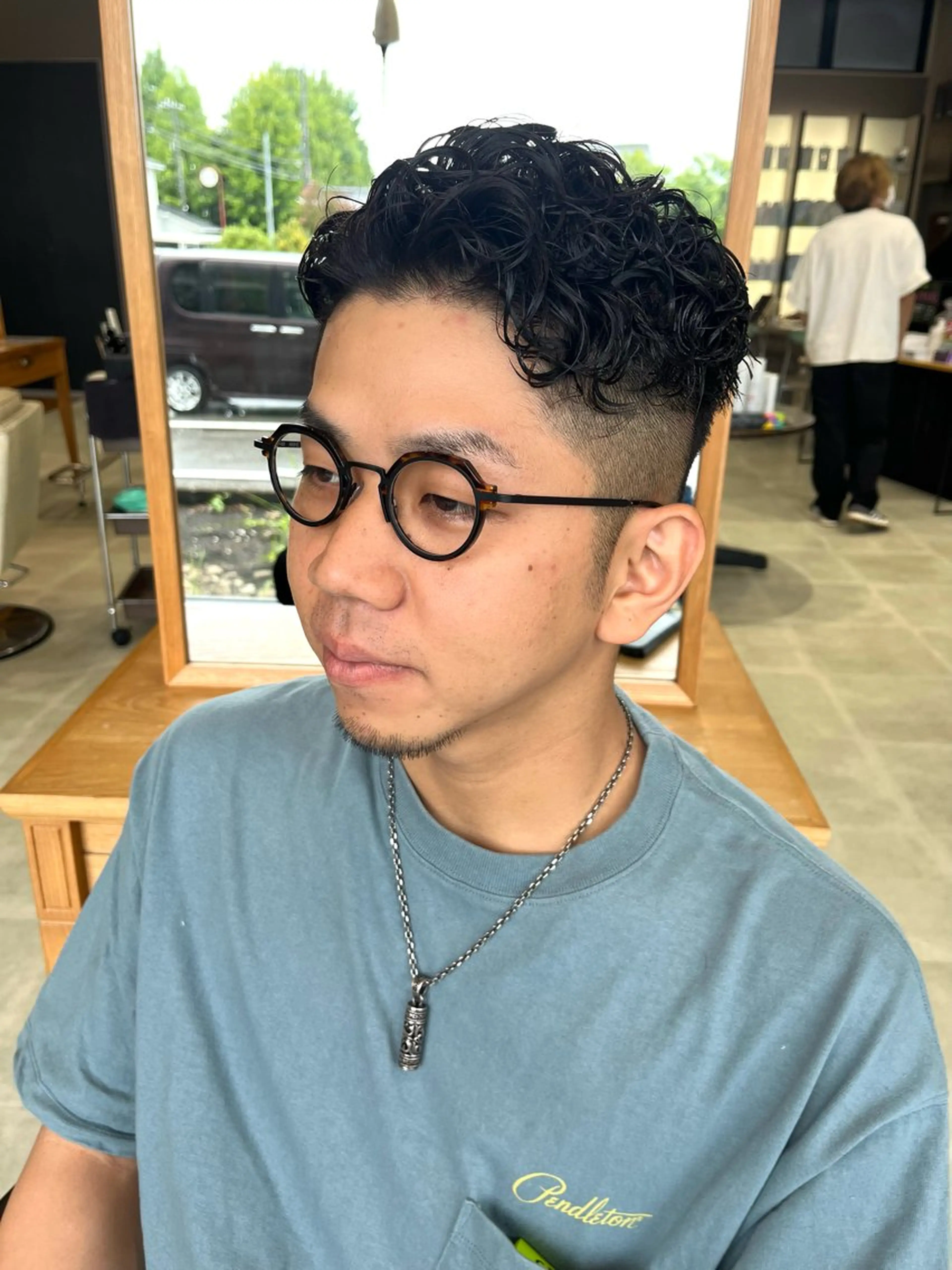 ショート パーマ メンズ メンズパーマ ニュアンスパーマ カット パーマ トリートメント 安田 海斗のヘアスタイル