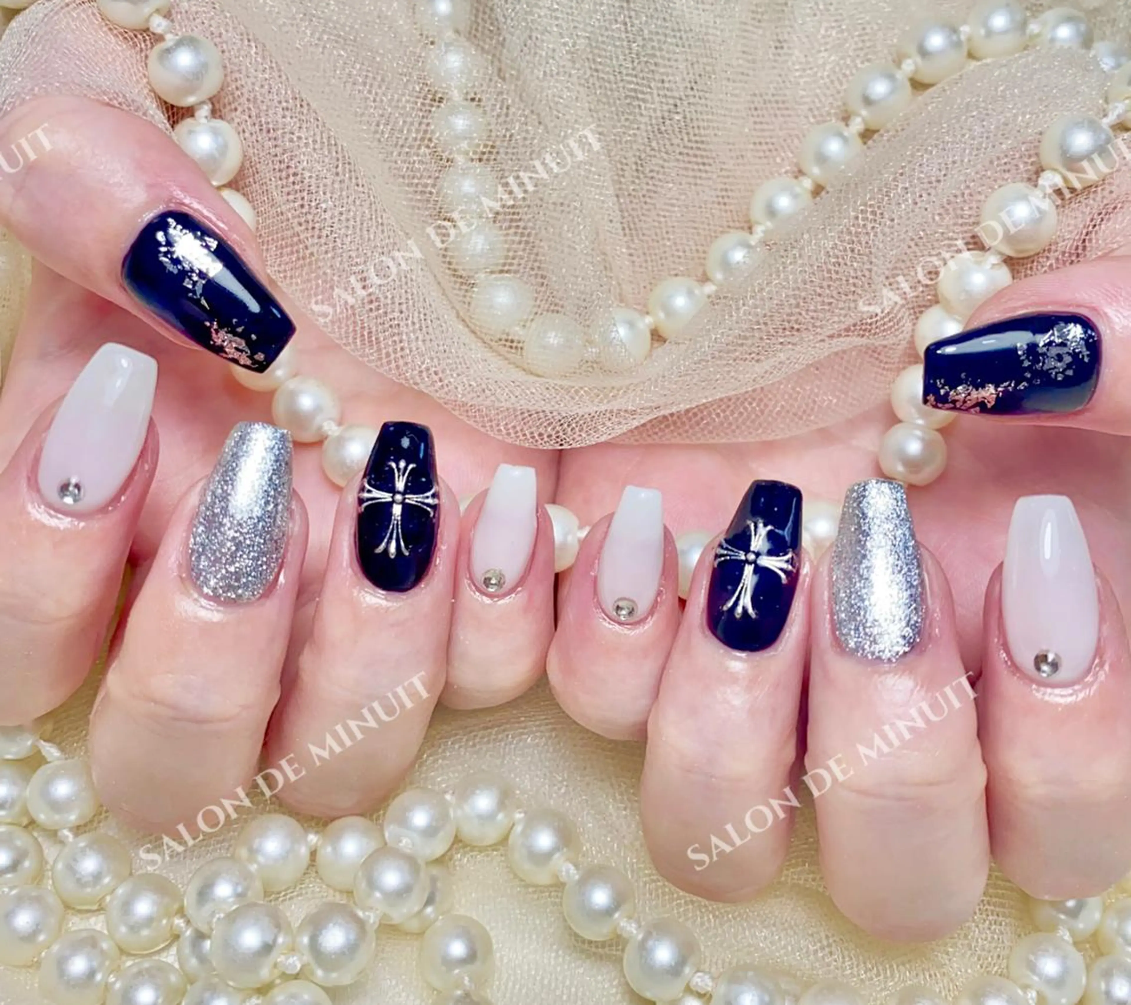 ネイル ハンドネイル ハンドケア Salon de Minuit🦩のネイルデザイン
