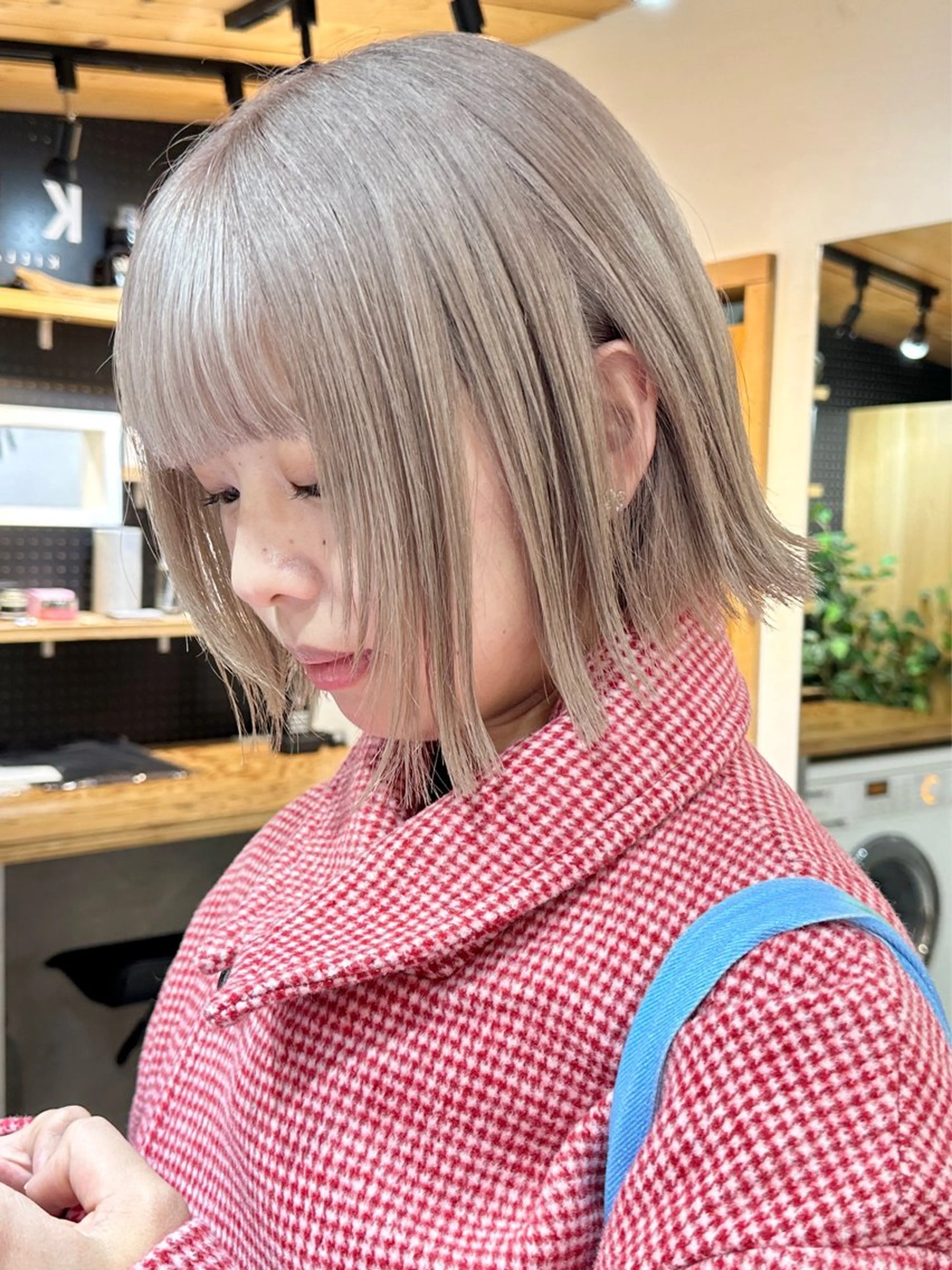 ミディアム カラー カット ヘアカラー トリートメント ブリーチダブルカラー 【koide】のヘアスタイル
