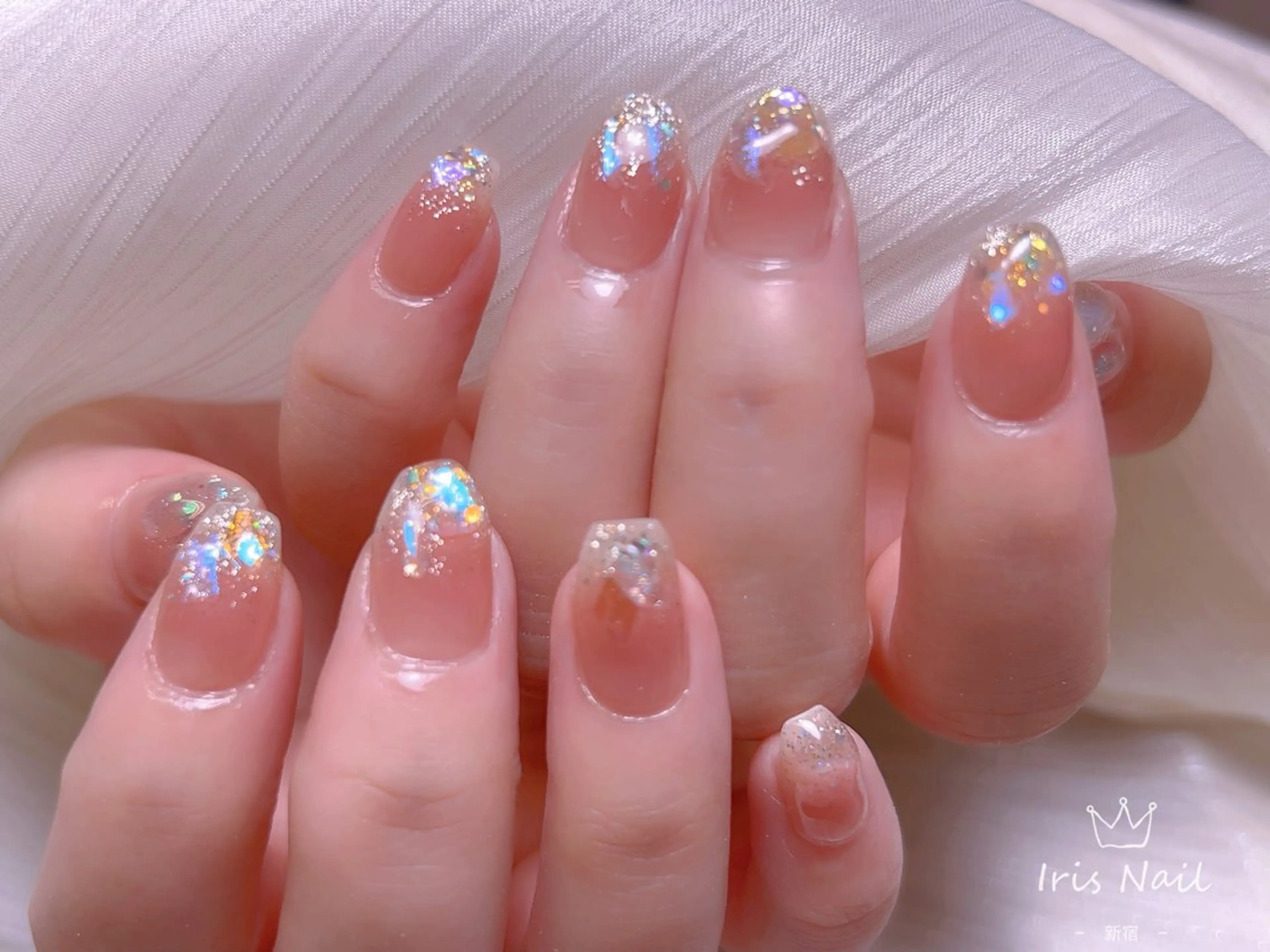 ネイル フレンチネイル ジェルネイル グラデーション 韓国ネイル マグネットネイル ハンドネイル 【長さ出し】 IRIS NAILのネイルデザイン
