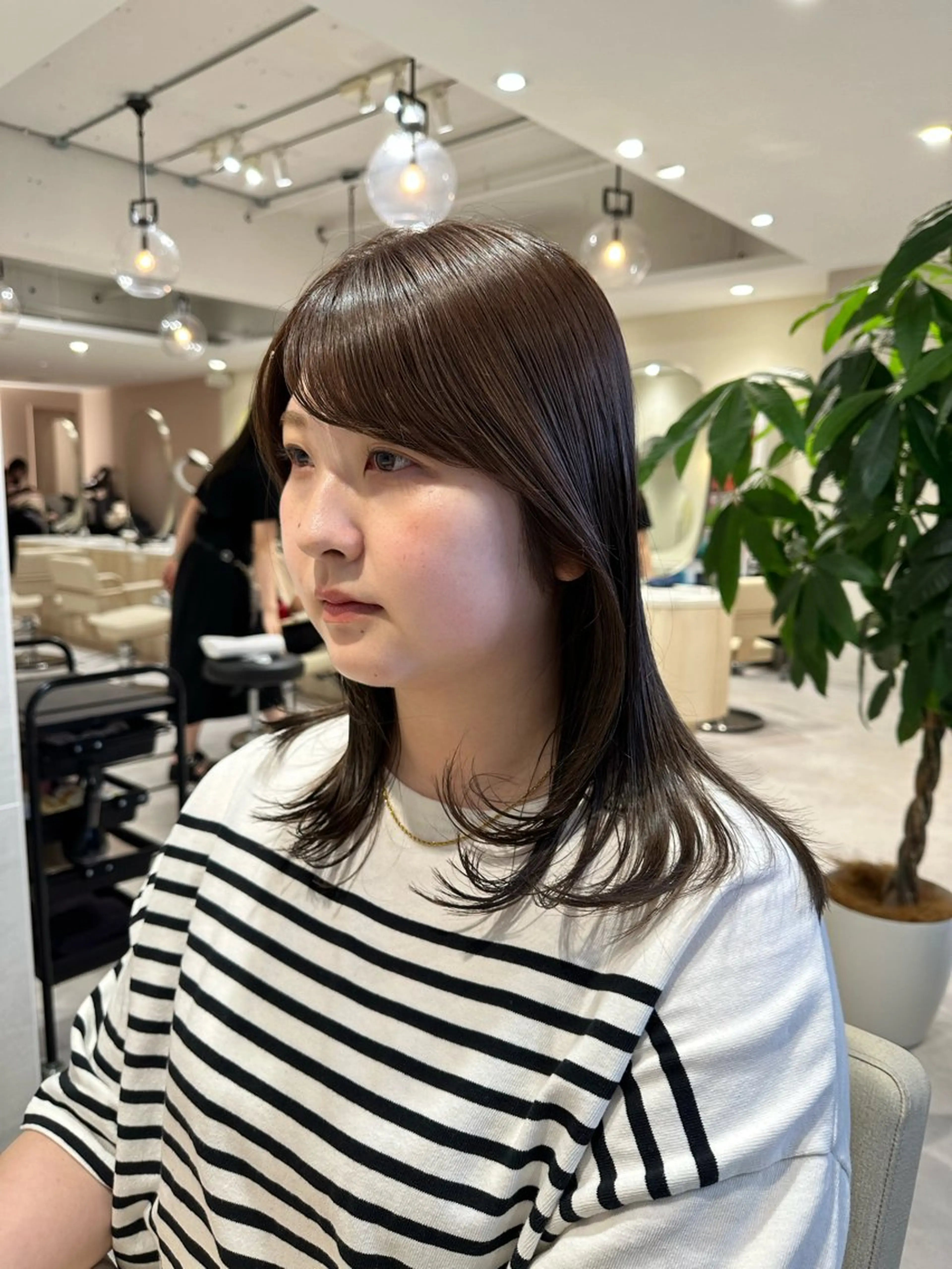 ミディアム カット ヘアカラー 縮毛矯正 トリートメント 金子侑史 /縮毛矯正の人のヘアスタイル