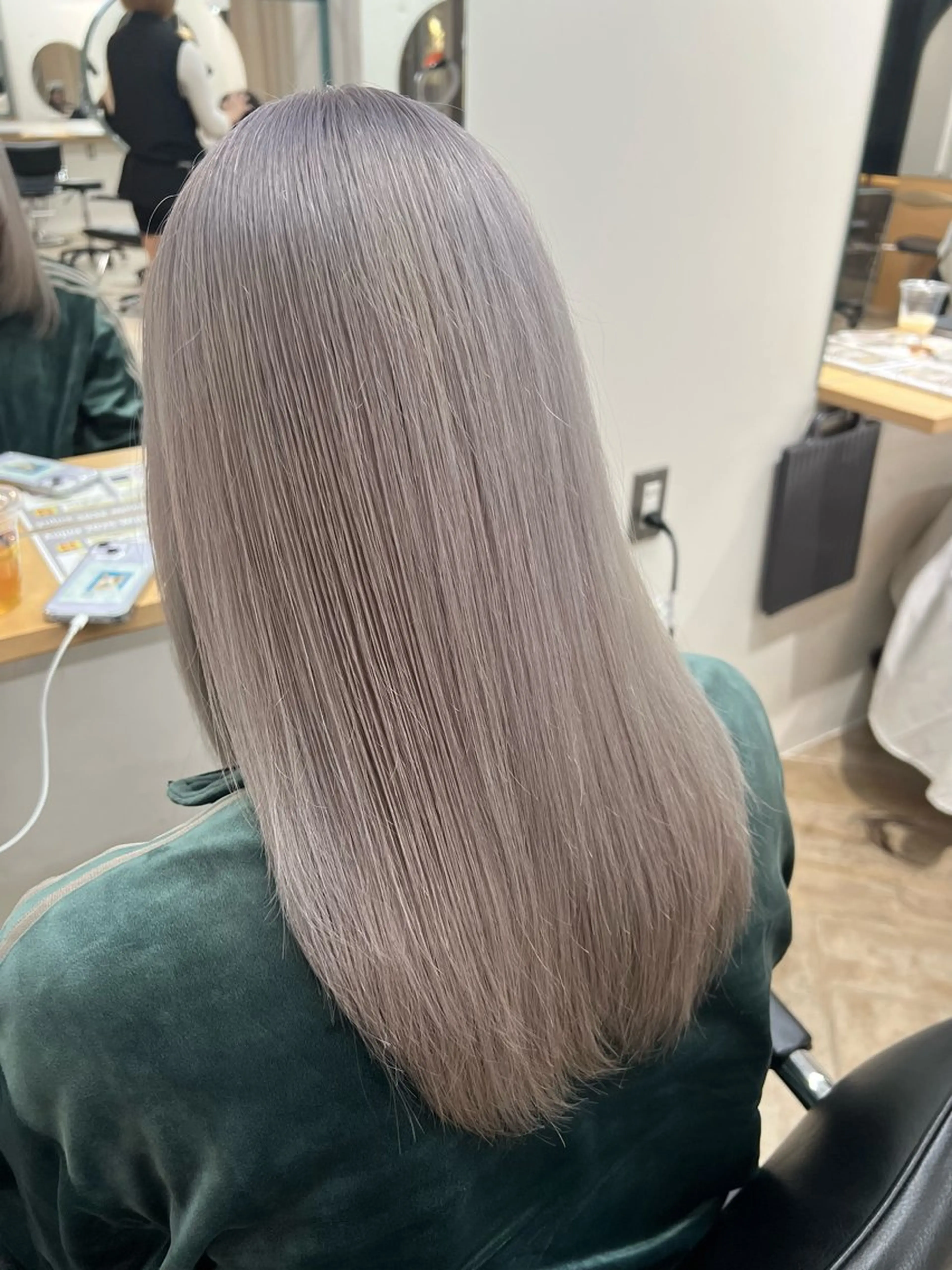 ミディアム カラー ヘアカラー トリートメント ベージュカラー 新潟/万代/井上佑のヘアスタイル