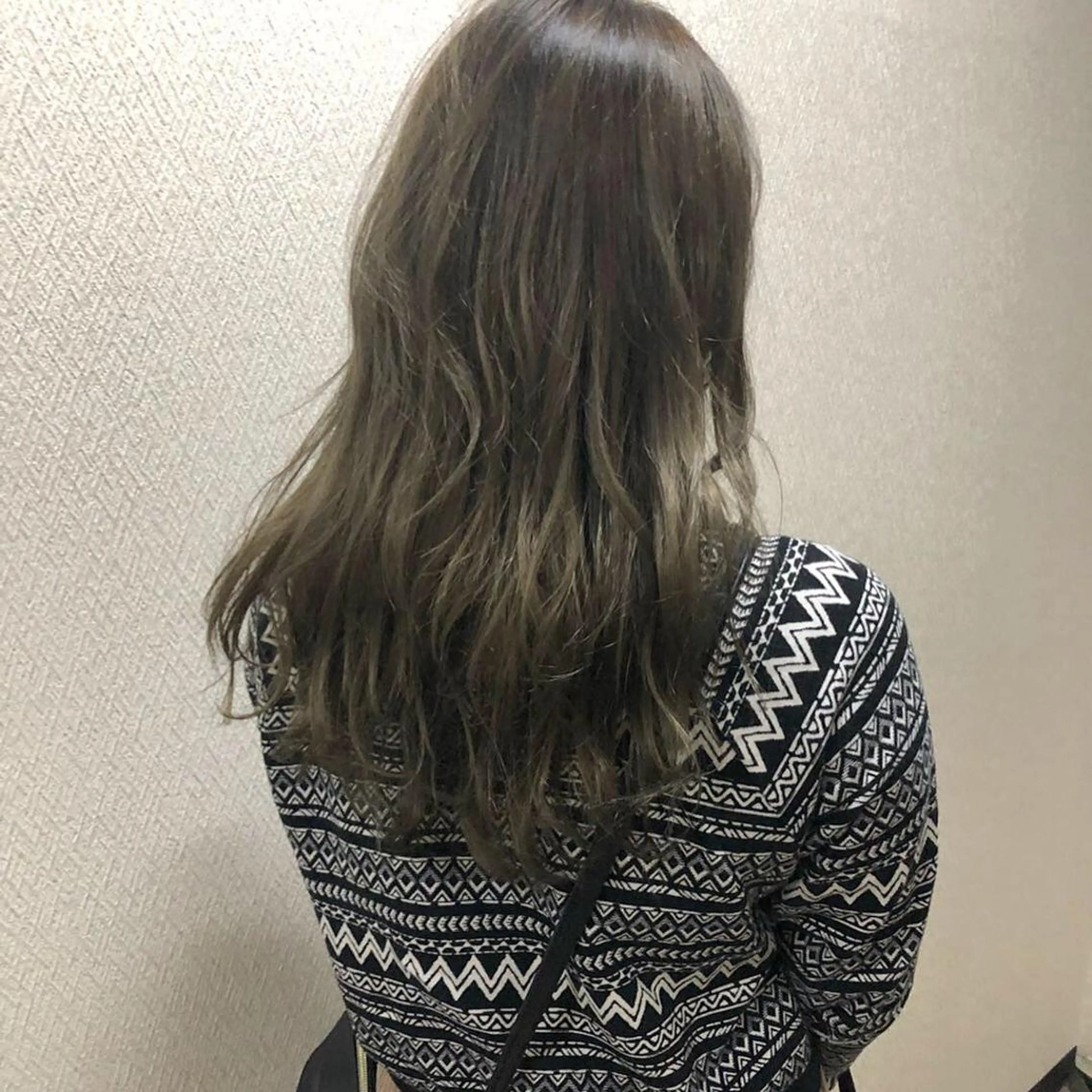 セミロング カラー 水野 雪 /パーマ/暖色カラーのヘアスタイル