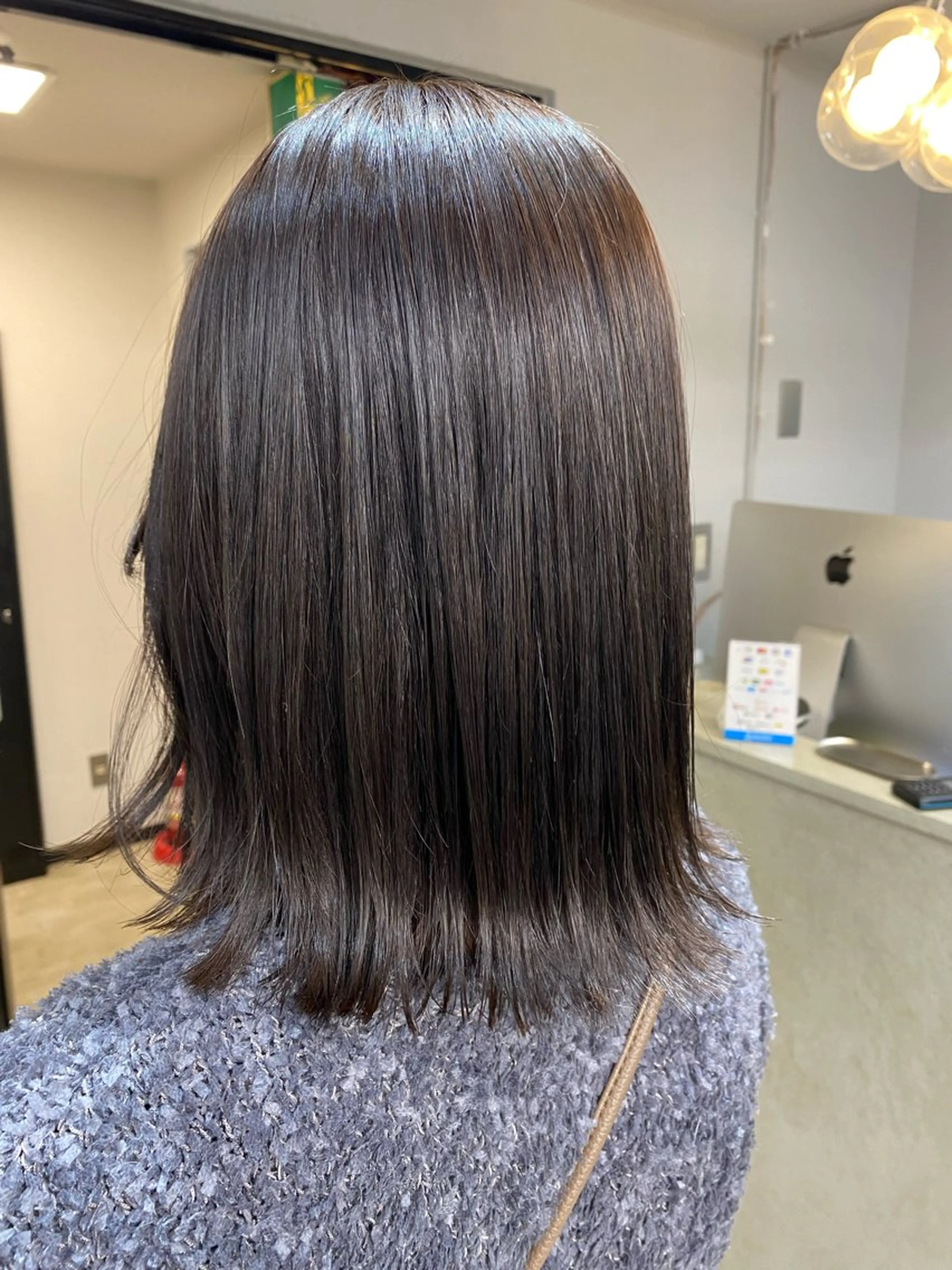 ミディアム カラー 切りっぱなしボブ グレージュ ピンクカラー ボブ トリートメント 佐藤 侑哉のヘアスタイル