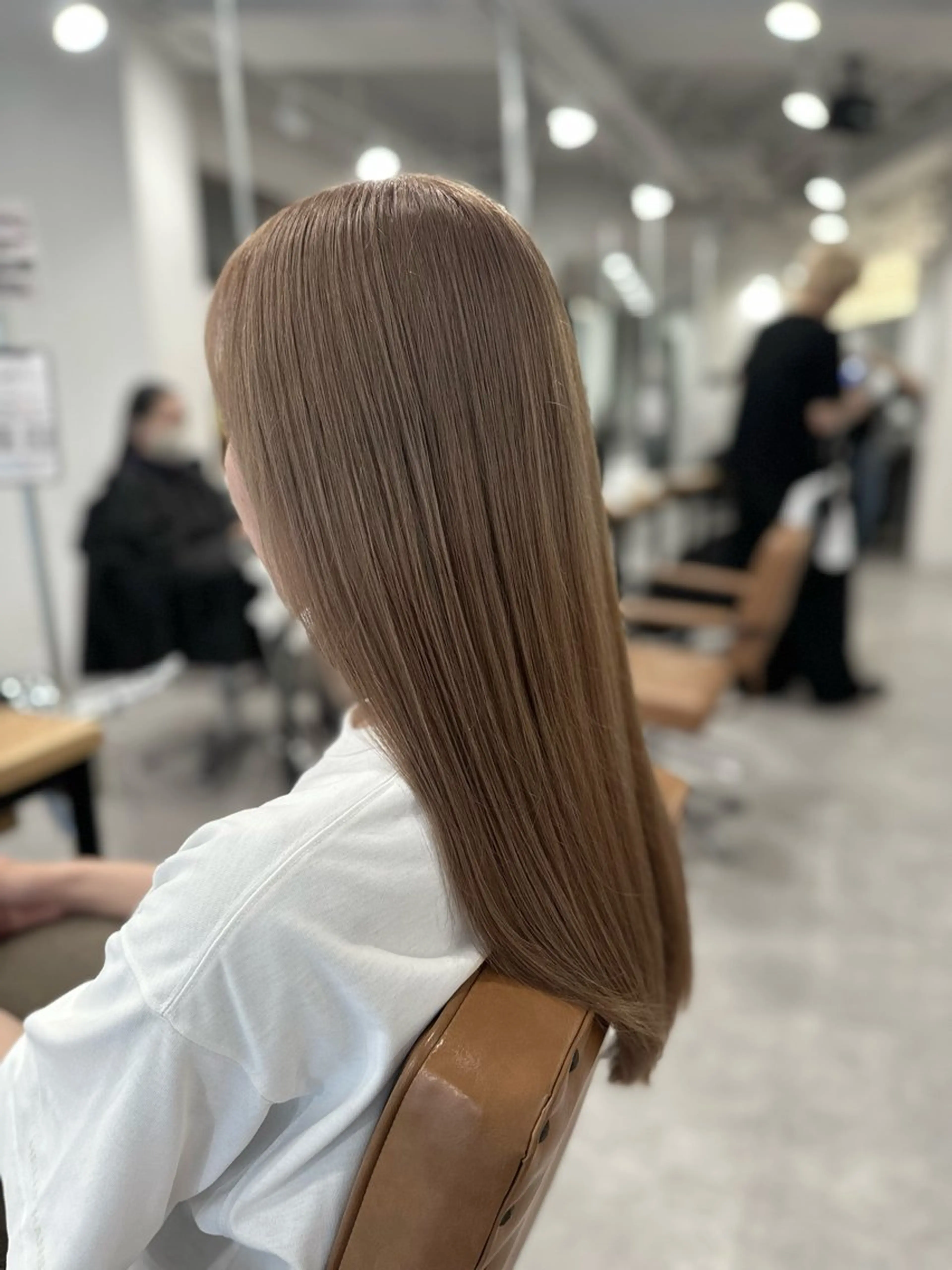 ロング カラー アッシュ ベージュカラー ヘアカラー トリートメント ケアカラーリスト✂️ SHIAN   フジのヘアスタイル
