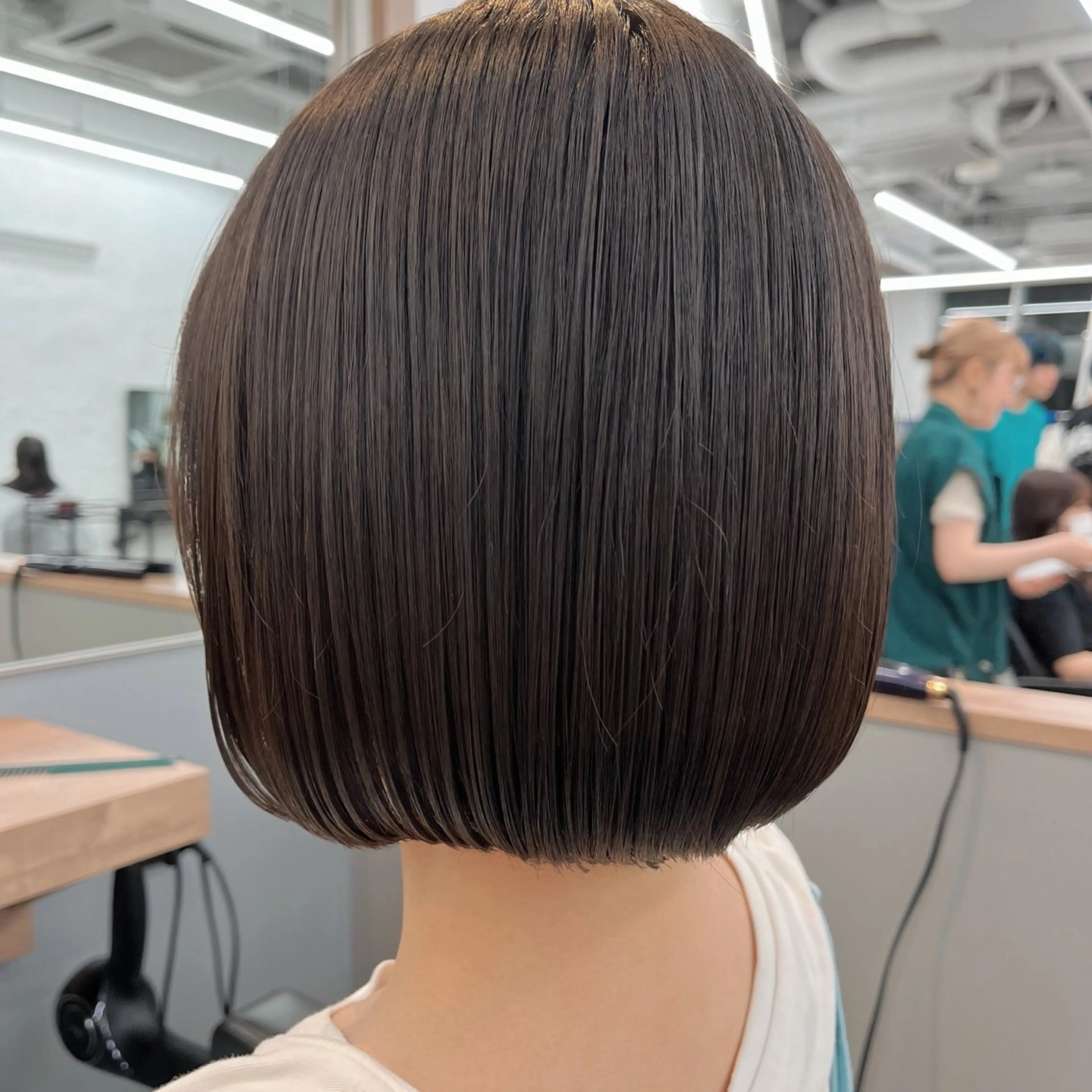 ショート カラー ヘアアレンジ ボブ カット ヘアカラー トリートメント 🌱ボブ/レイヤー/ ベージュ/あやみ✨のヘアスタイル