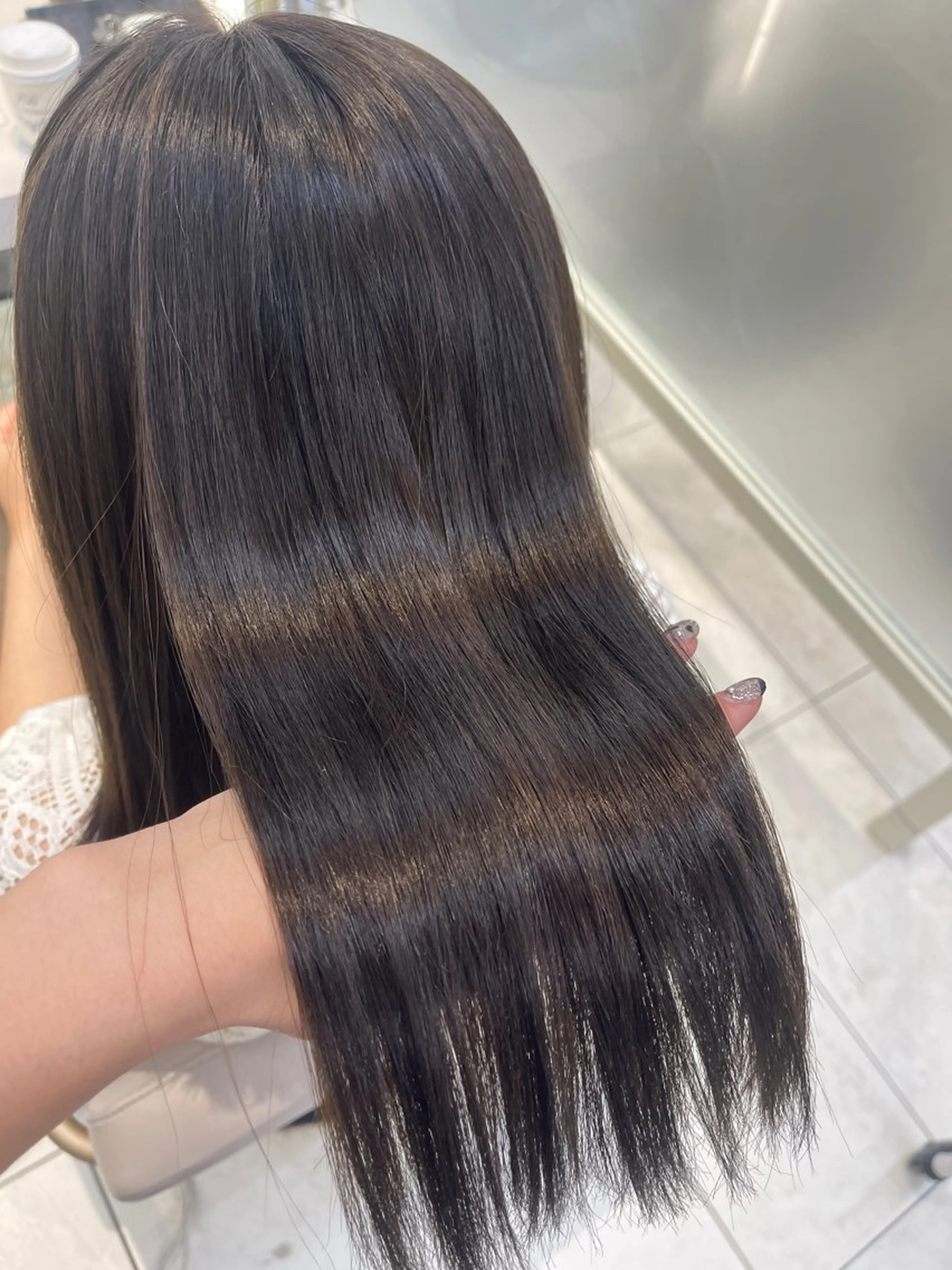 ロング カラー Hina🤎ベージュ 、グレージュ🤎のヘアスタイル