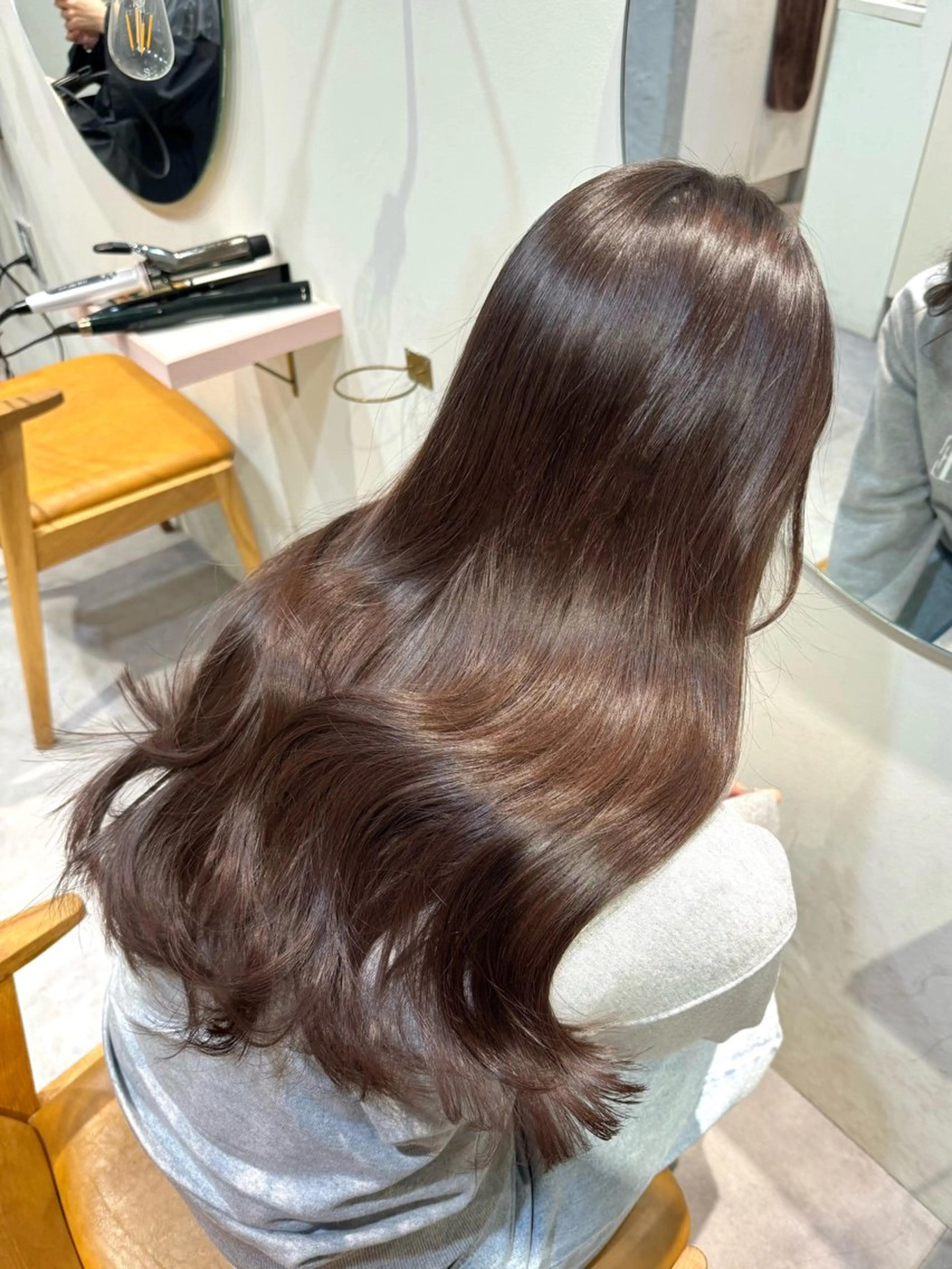 ロング カラー グレージュ ayaka♡ 柔らかカラーのヘアスタイル