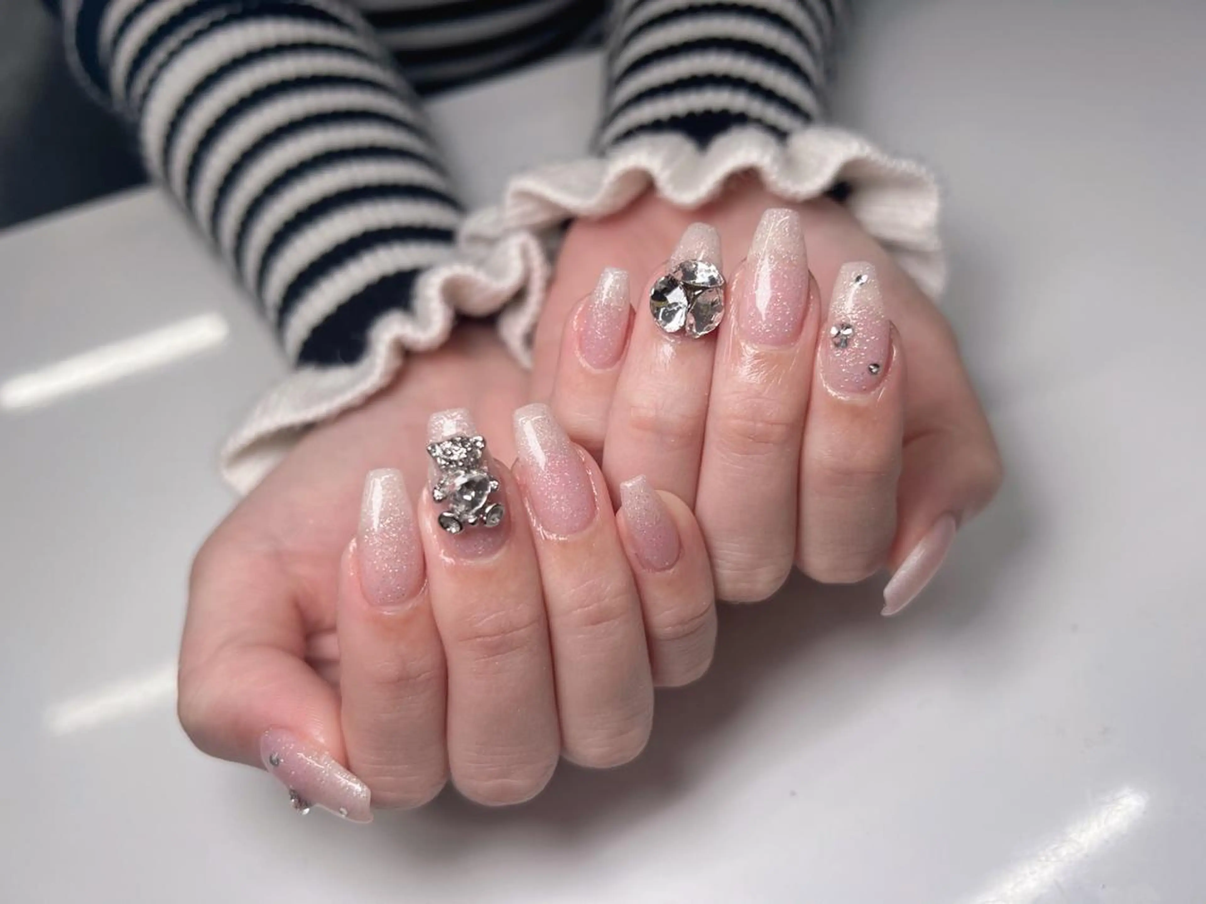 ネイル ハンドネイル Nail Salon L'arc所属・💊大阪/南船場 monica🧠のネイルデザイン