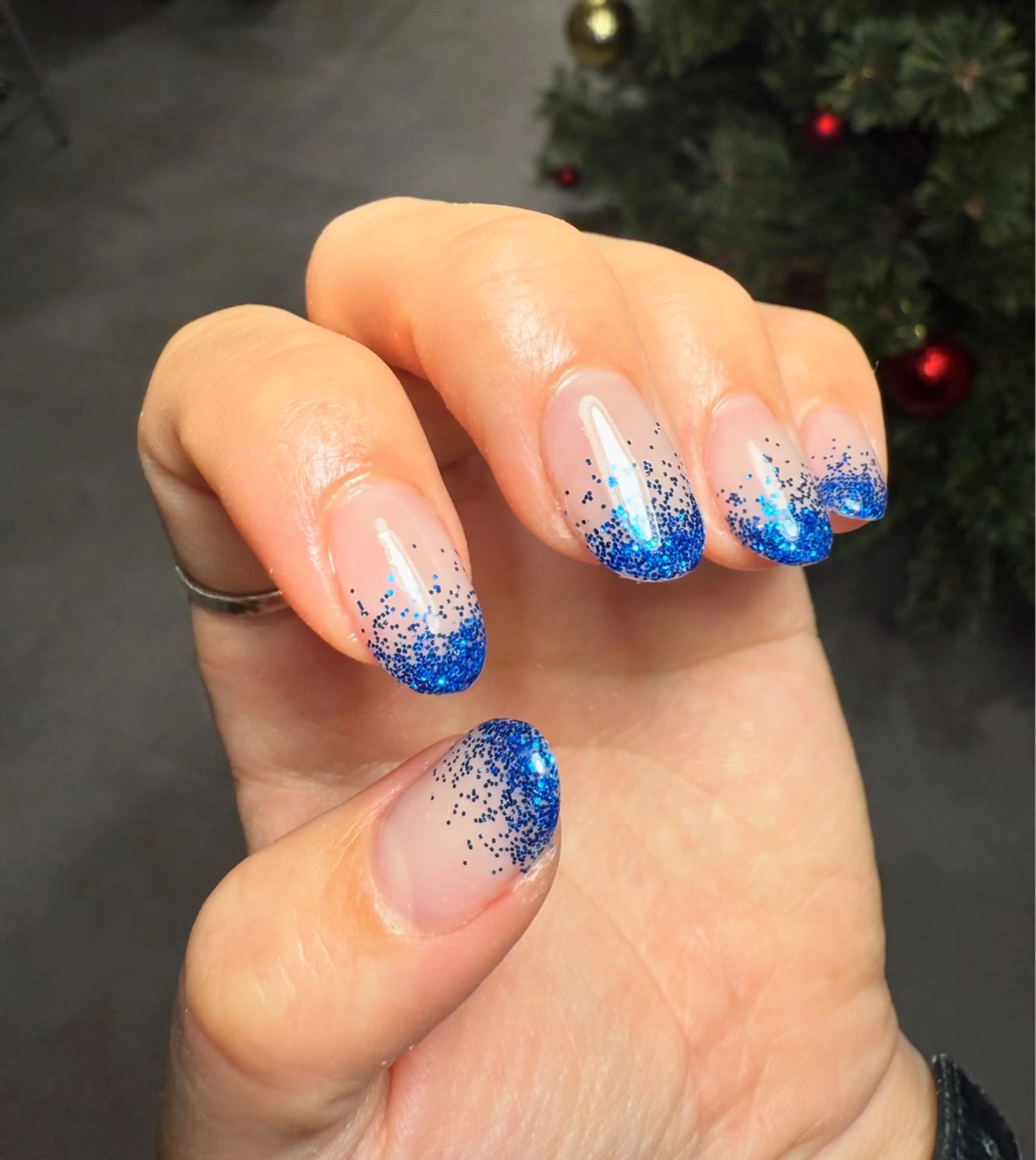 ネイル neouv所属・NEOUV_ mikuのネイルデザイン