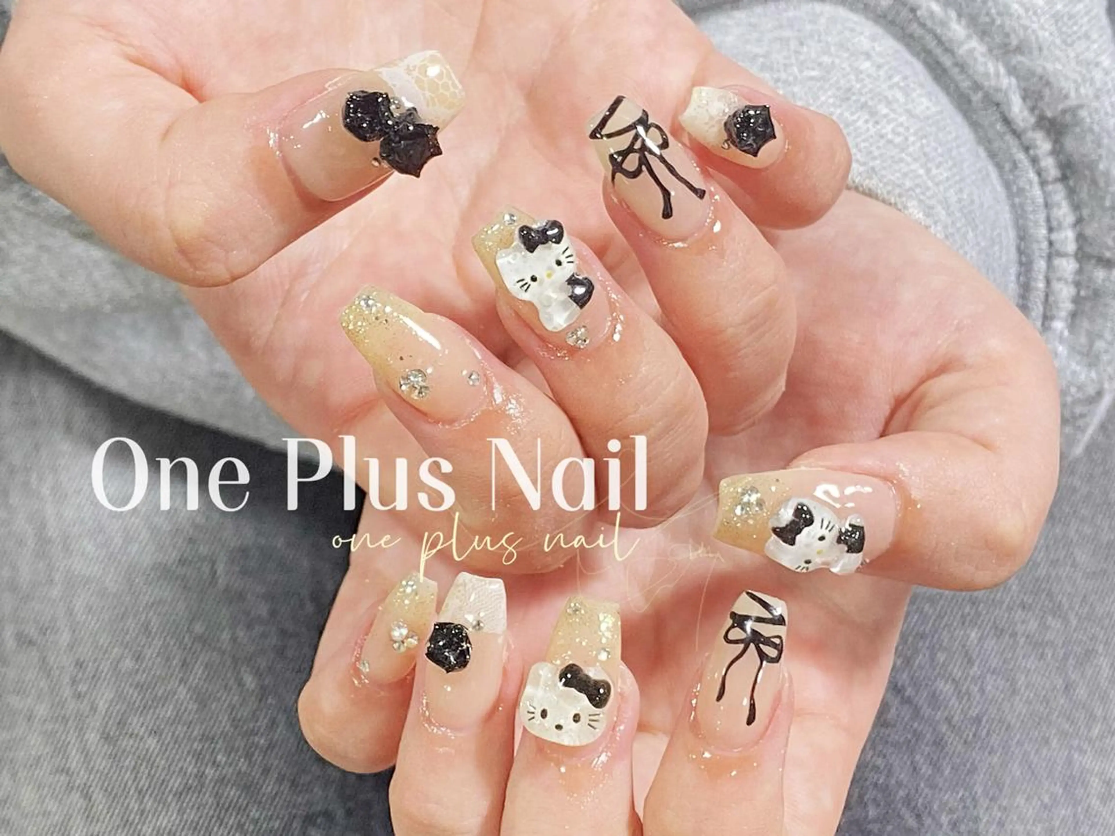 ネイル ガーリー ハート キラキラネイル 韓国ネイル ロングネイル One plus StudioNailのネイルデザイン