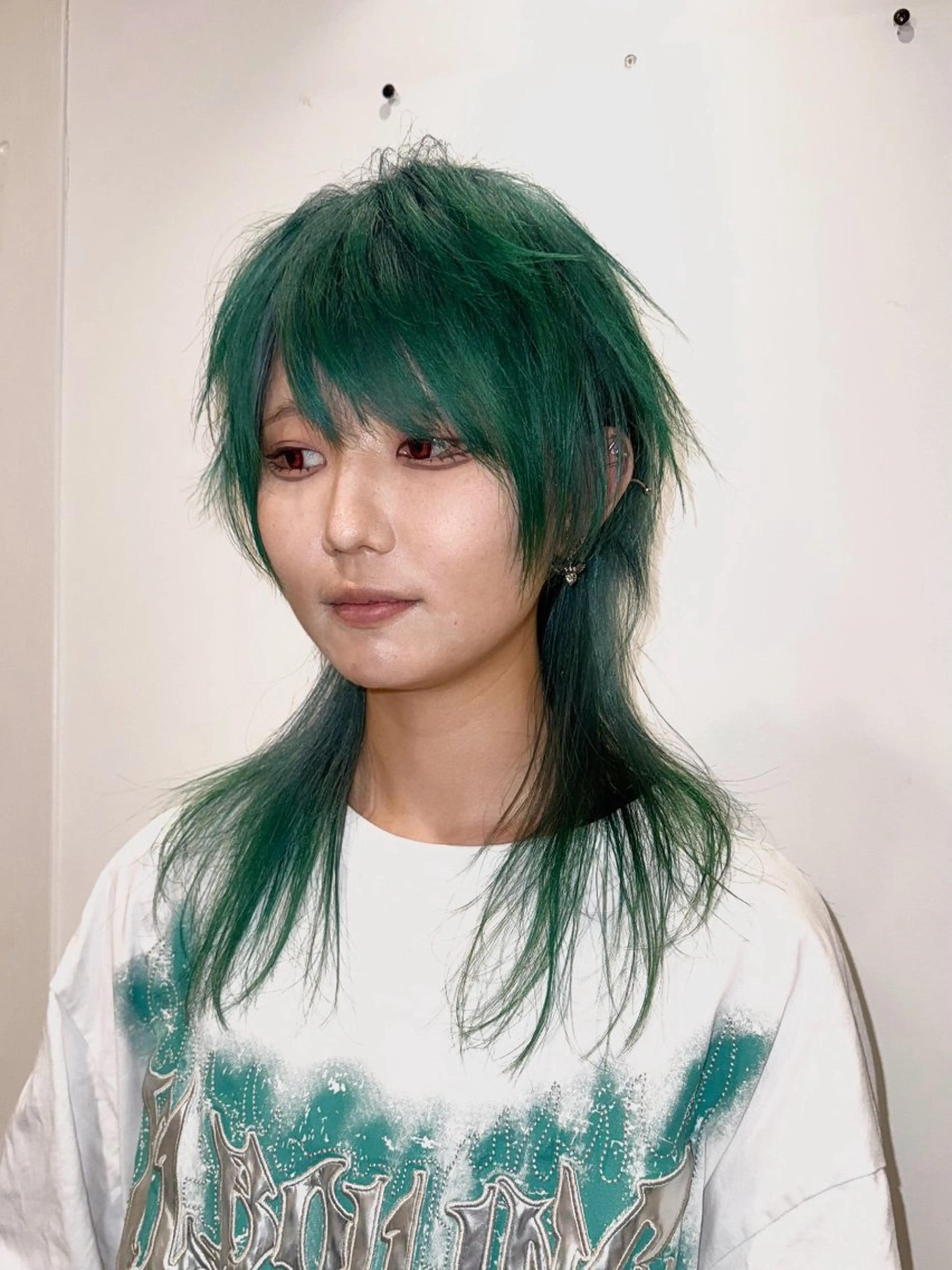 セミロング ハッシュカット レイヤーカット ウルフカット カット ヘアカラー トリートメント ハイトーン/レイヤー /ウルフ⭐️永田⭐️のヘアスタイル