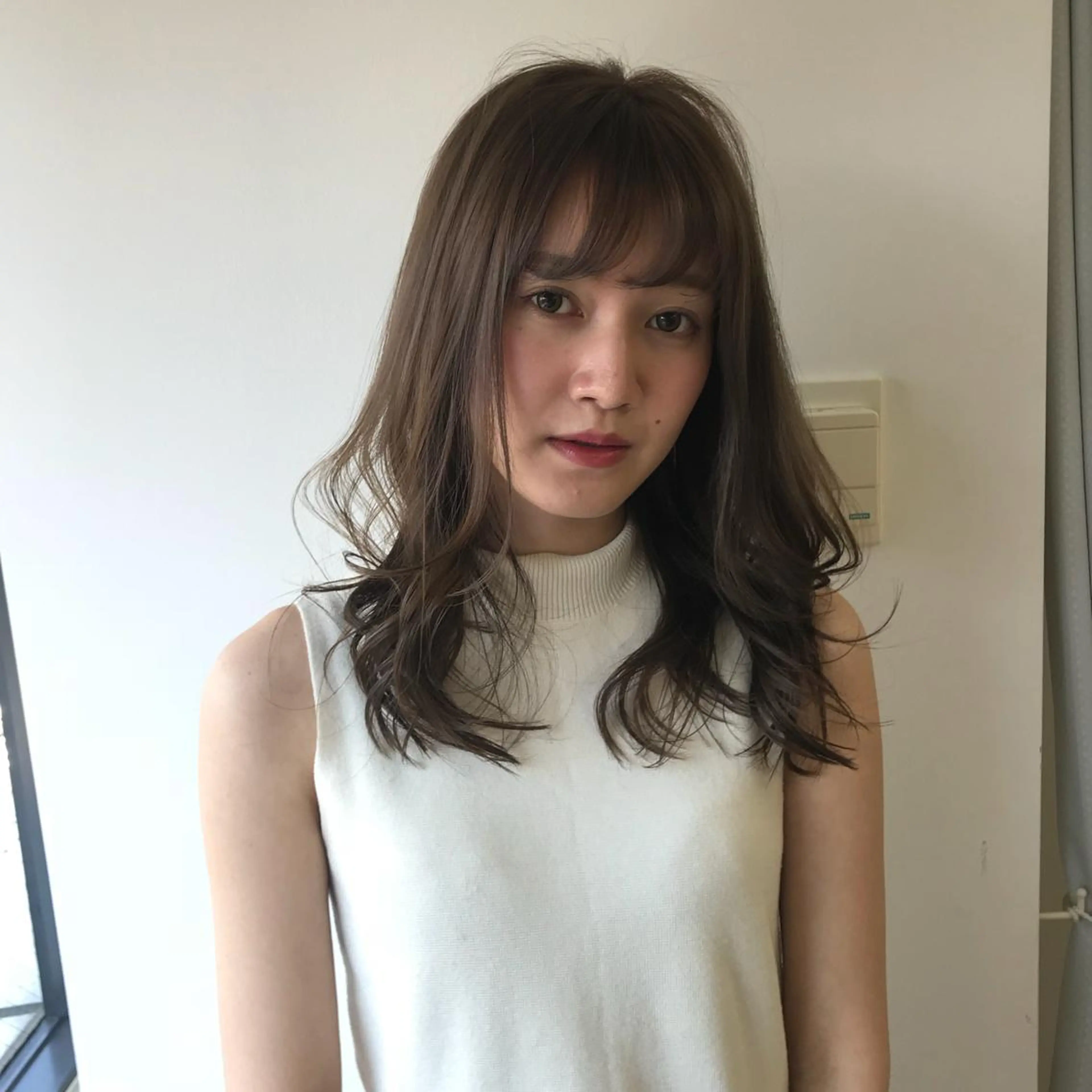 セミロング 透明感×髪質改善🧸 韓国ヘア　武田涼のヘアスタイル