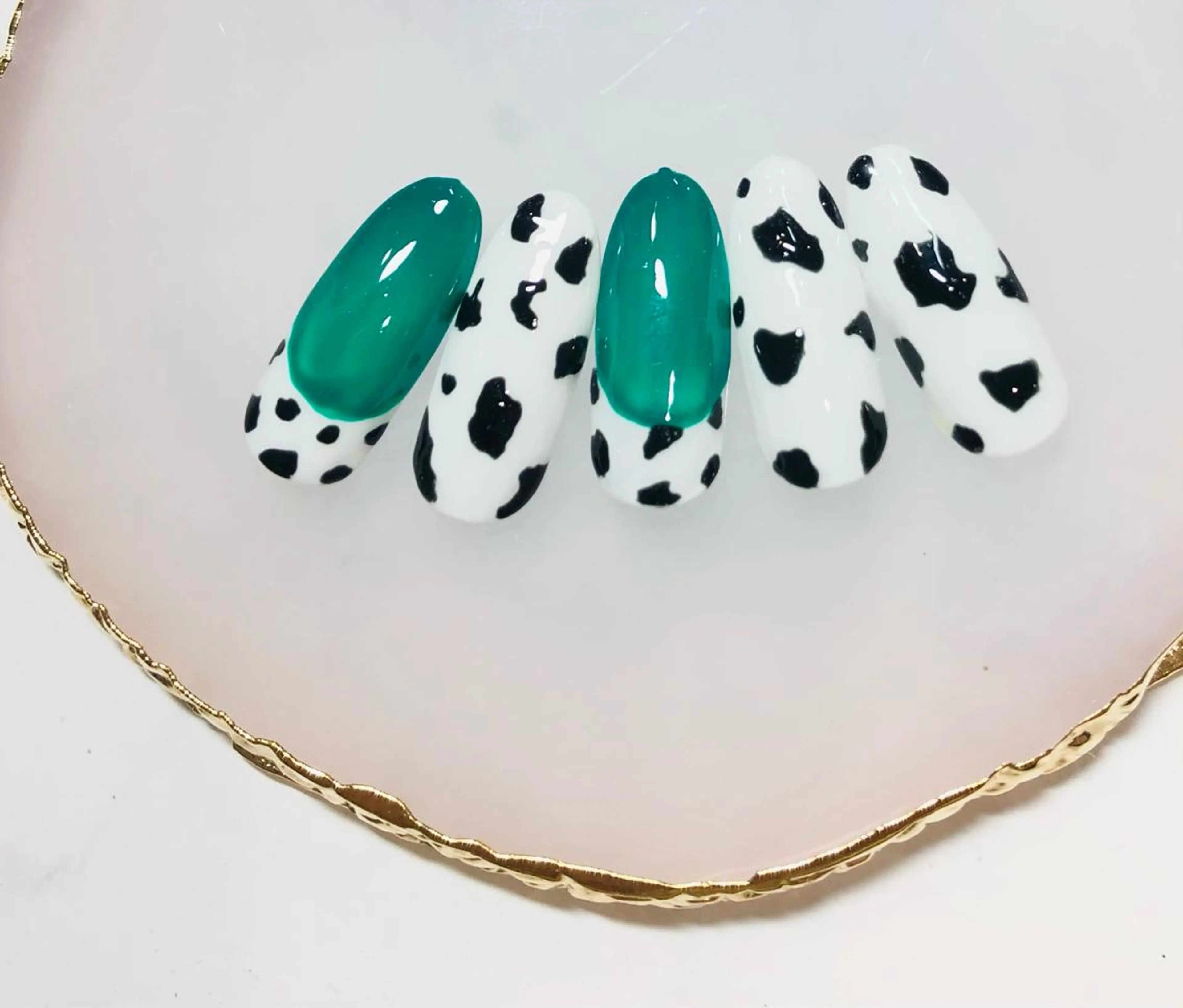 ネイル H3(エイチスリー)所属・H3 hitoのネイルデザイン