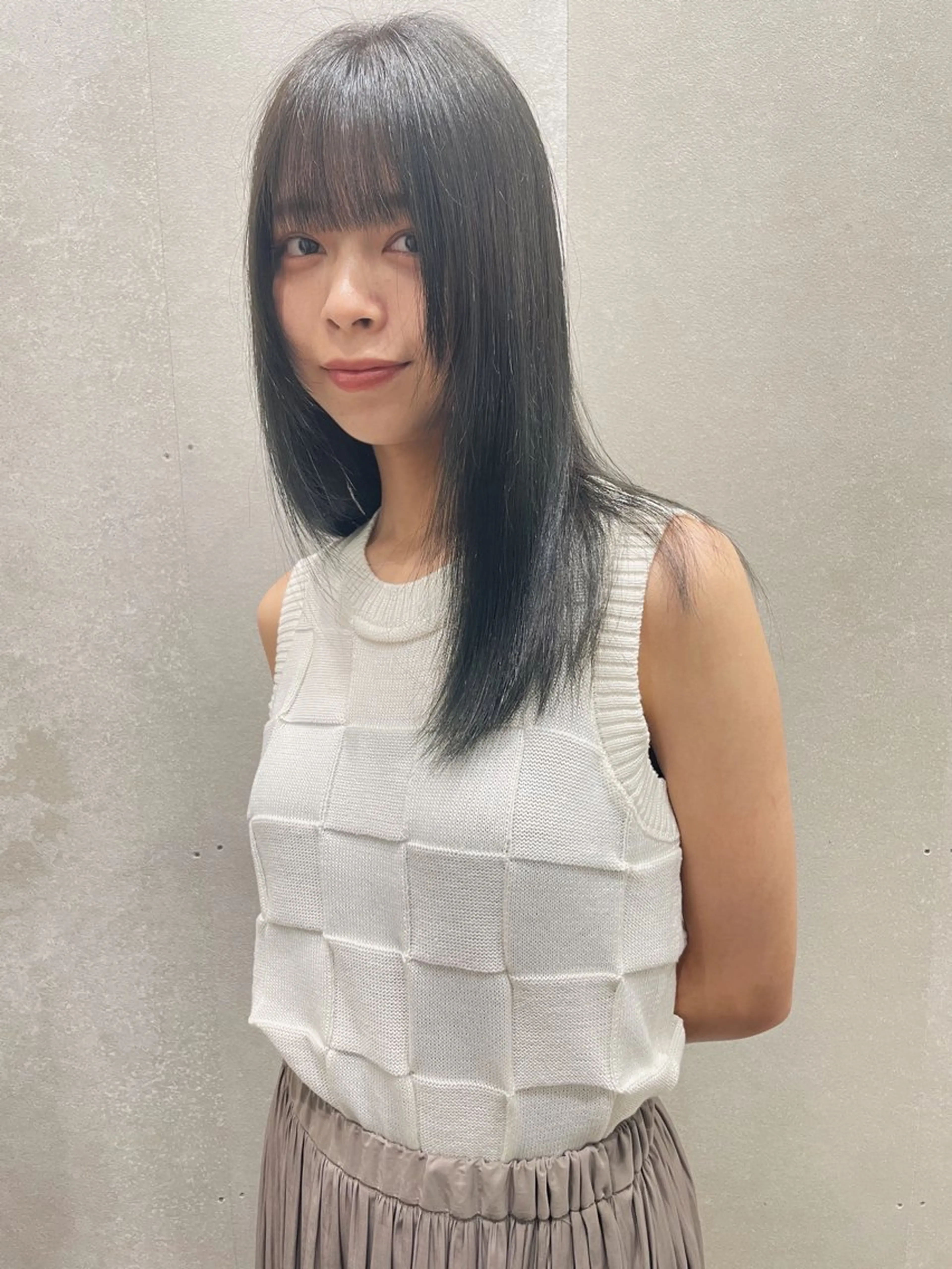 ミディアム カラー カット ヘアカラー トリートメント センスをお届けします 大谷将生INFPのヘアスタイル