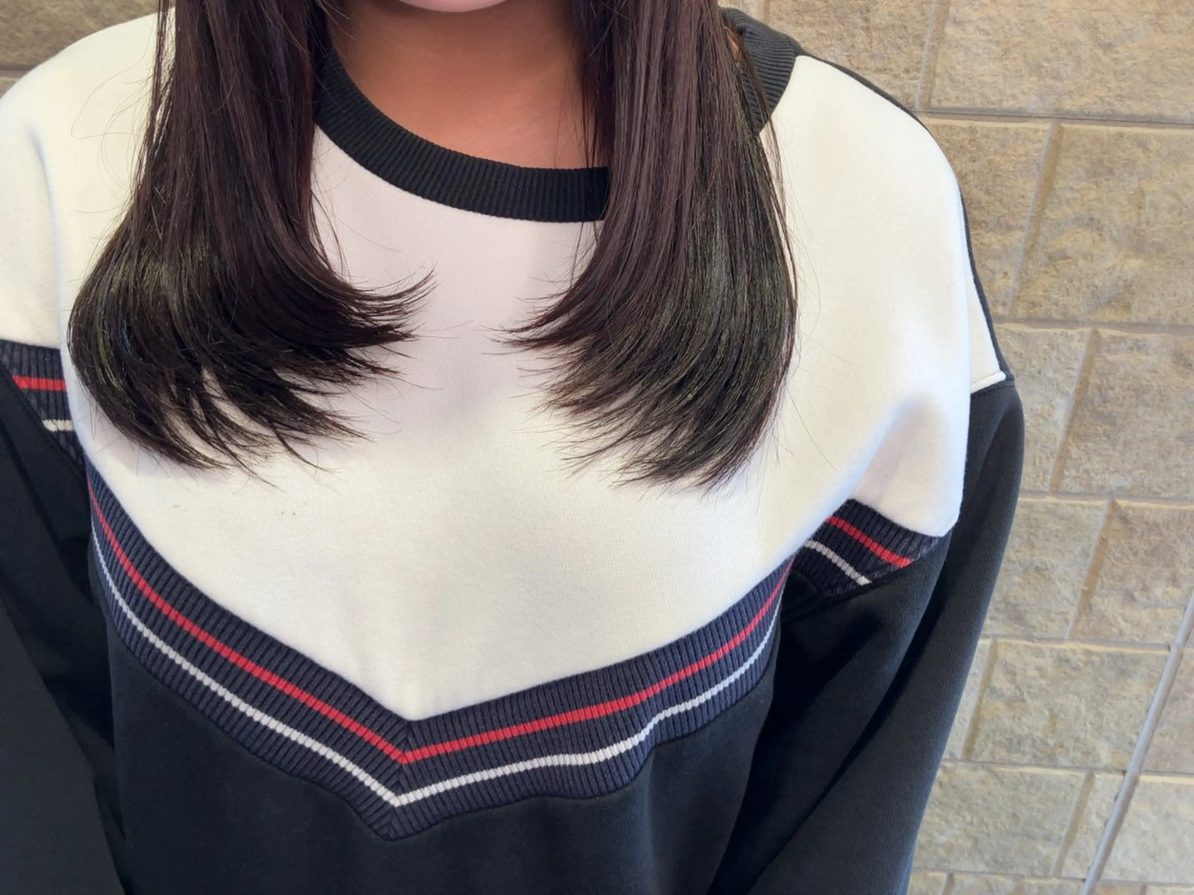 ミディアム レイヤーカット SEA BELLE YASUのヘアスタイル