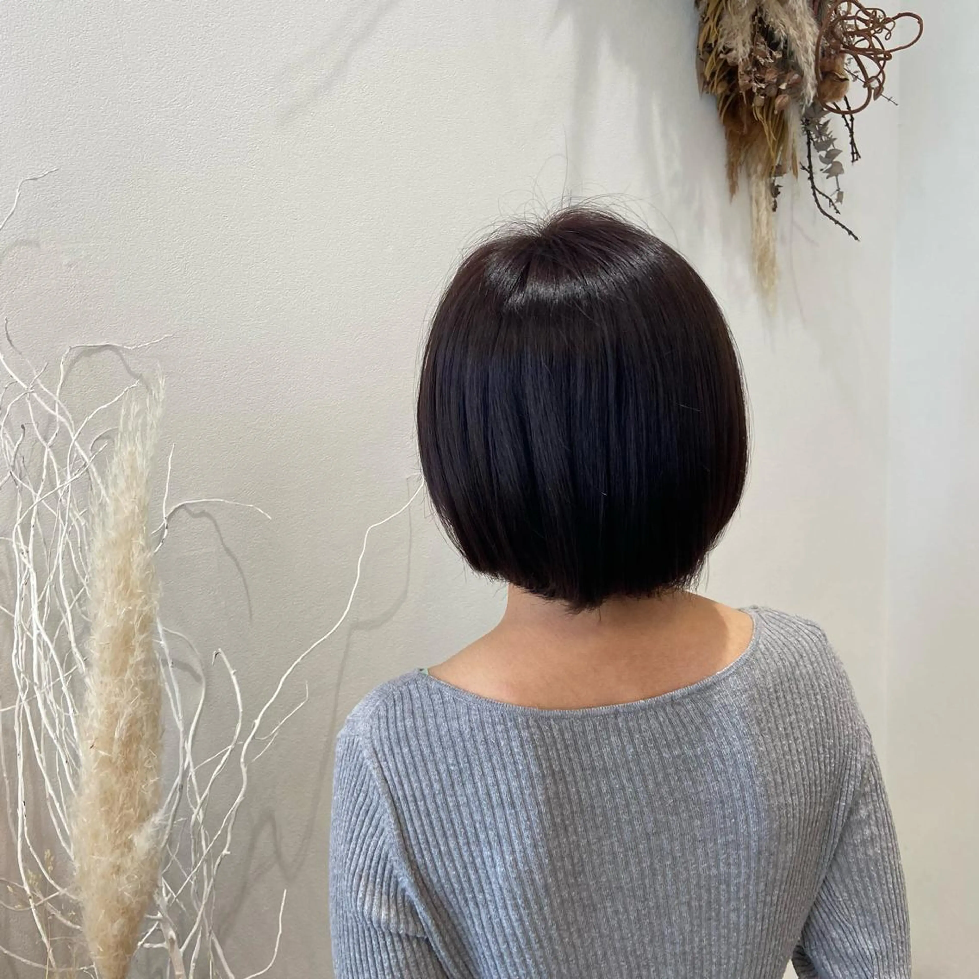 ミディアム カラー 松本 玲菜のヘアスタイル