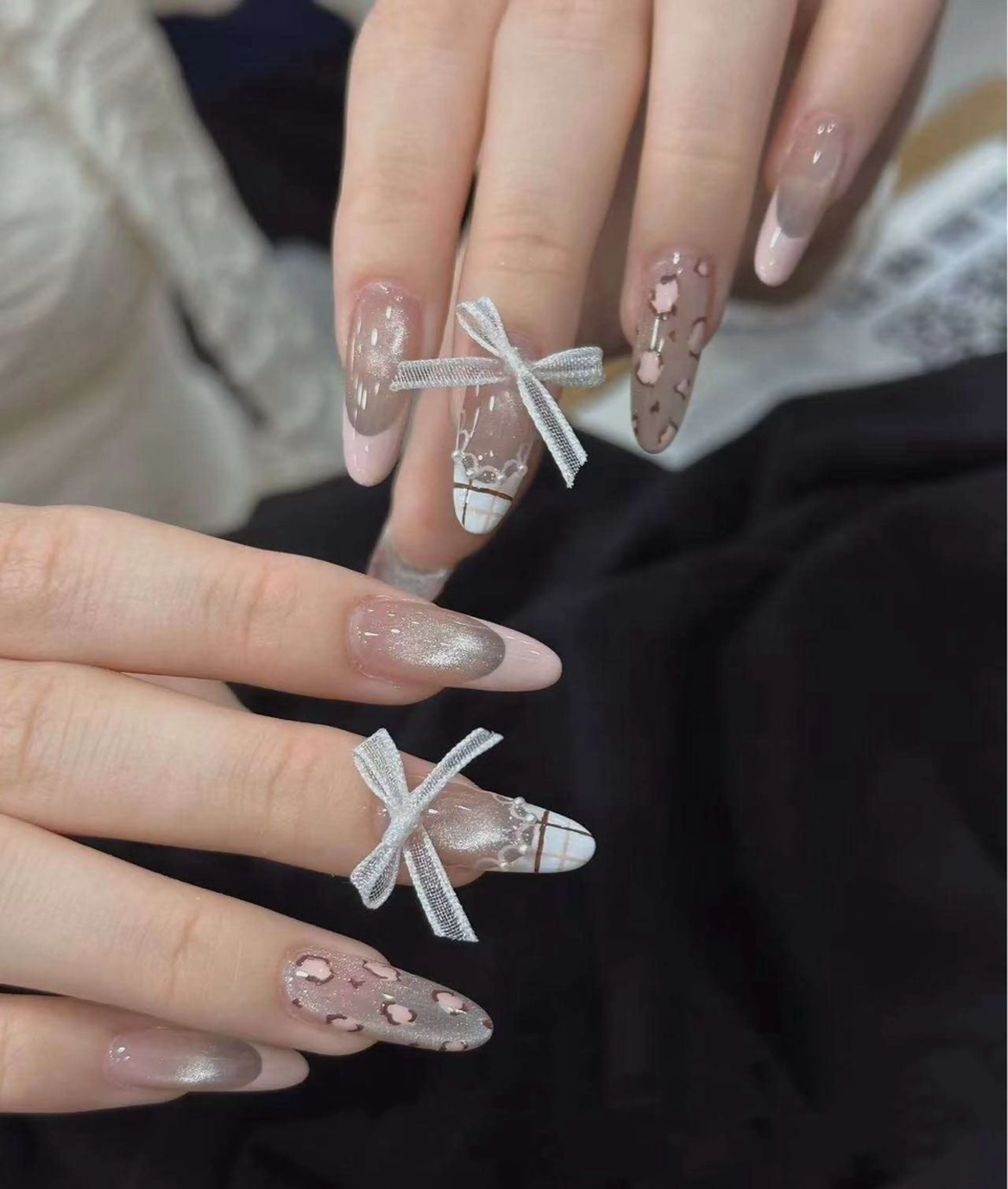 ネイル オーロラネイル フラワーネイル フットネイル フレンチネイル ジェルネイル ハンドネイル 相沢 さやかのネイルデザイン