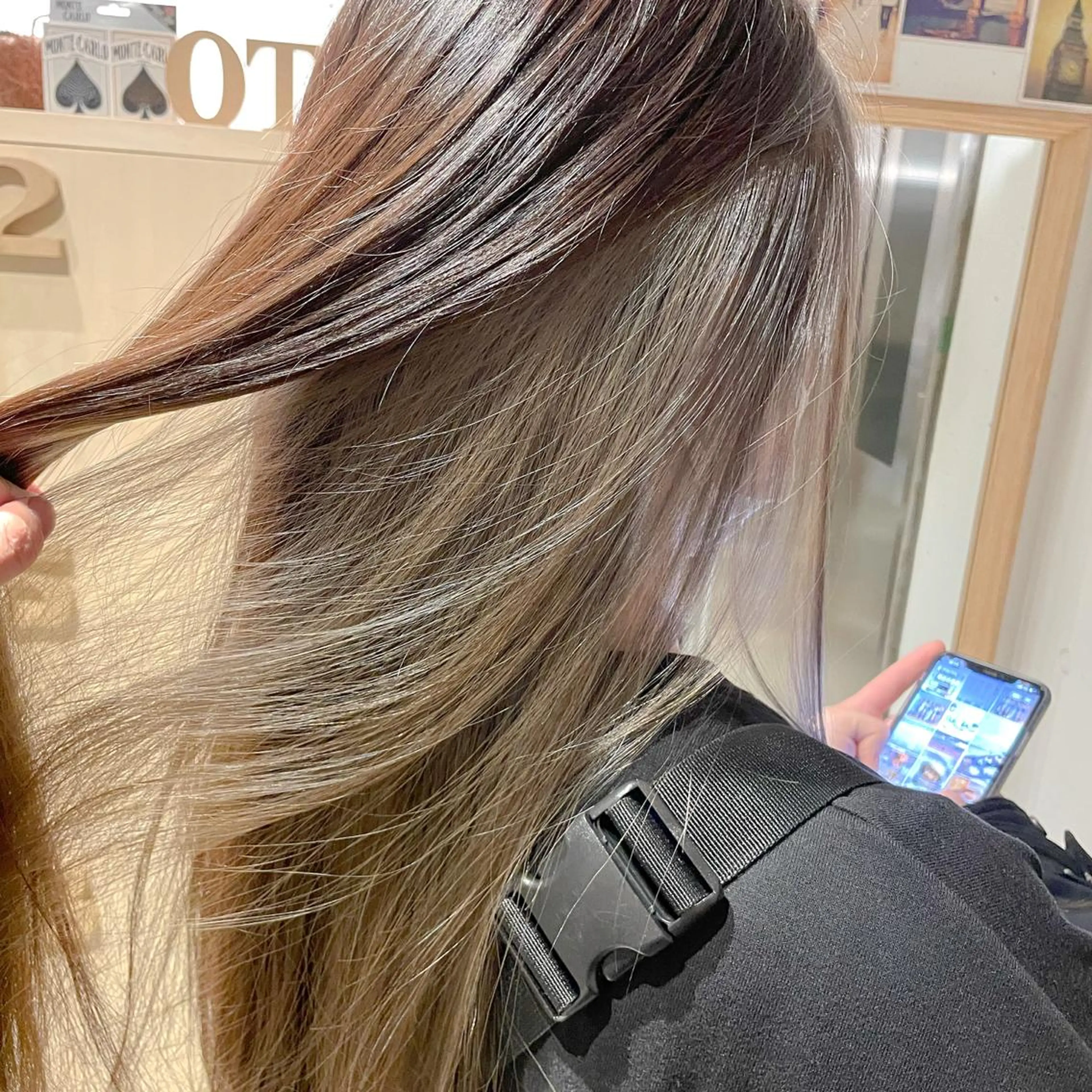 ロング 新宿韓国風レイヤー カット内田智大のヘアスタイル