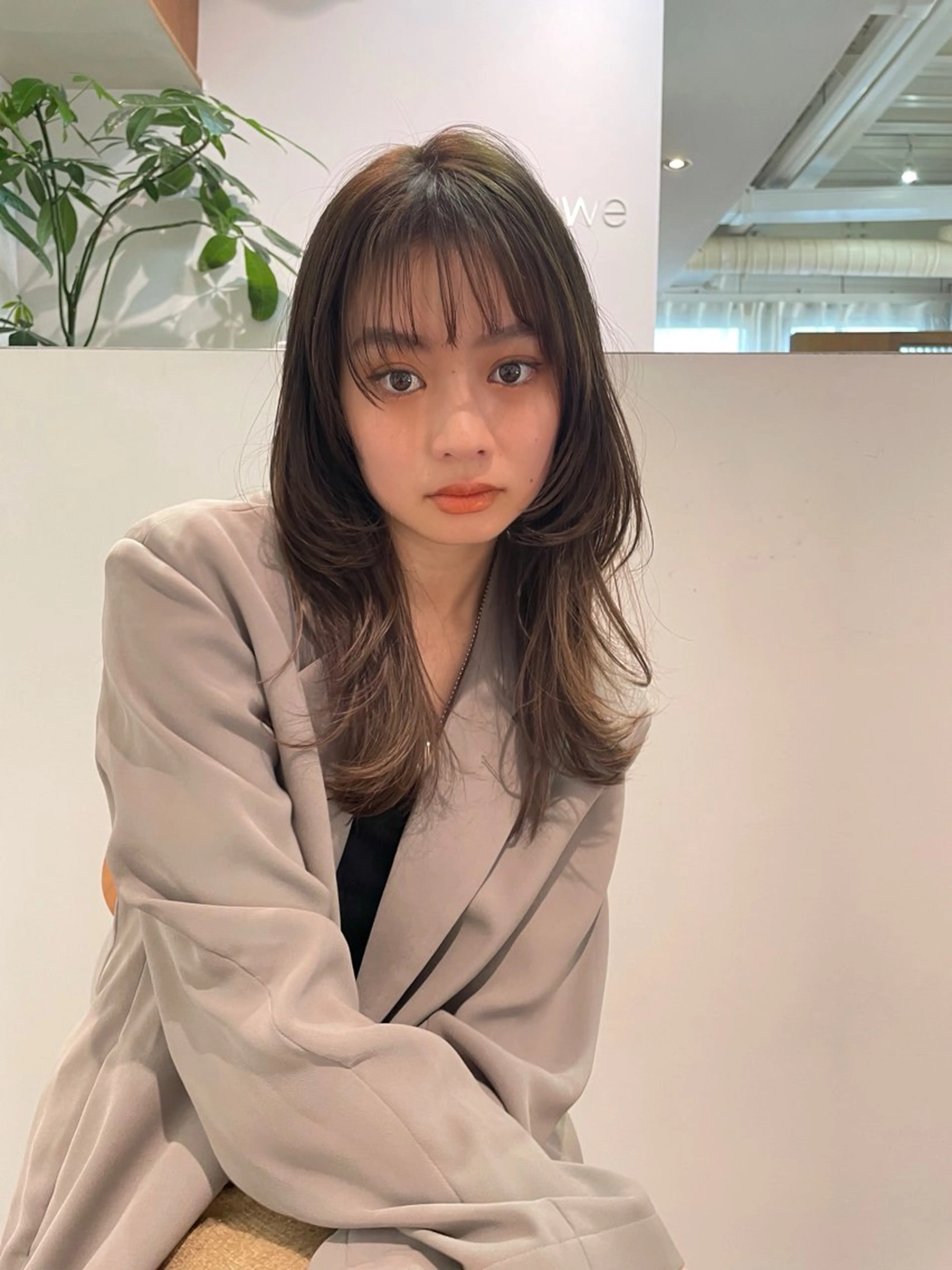 ロング カラー ハッシュカット 韓国風ヘア レイヤーカット カット ヘアカラー トリートメント レイヤーカット🎀 kanaのヘアスタイル