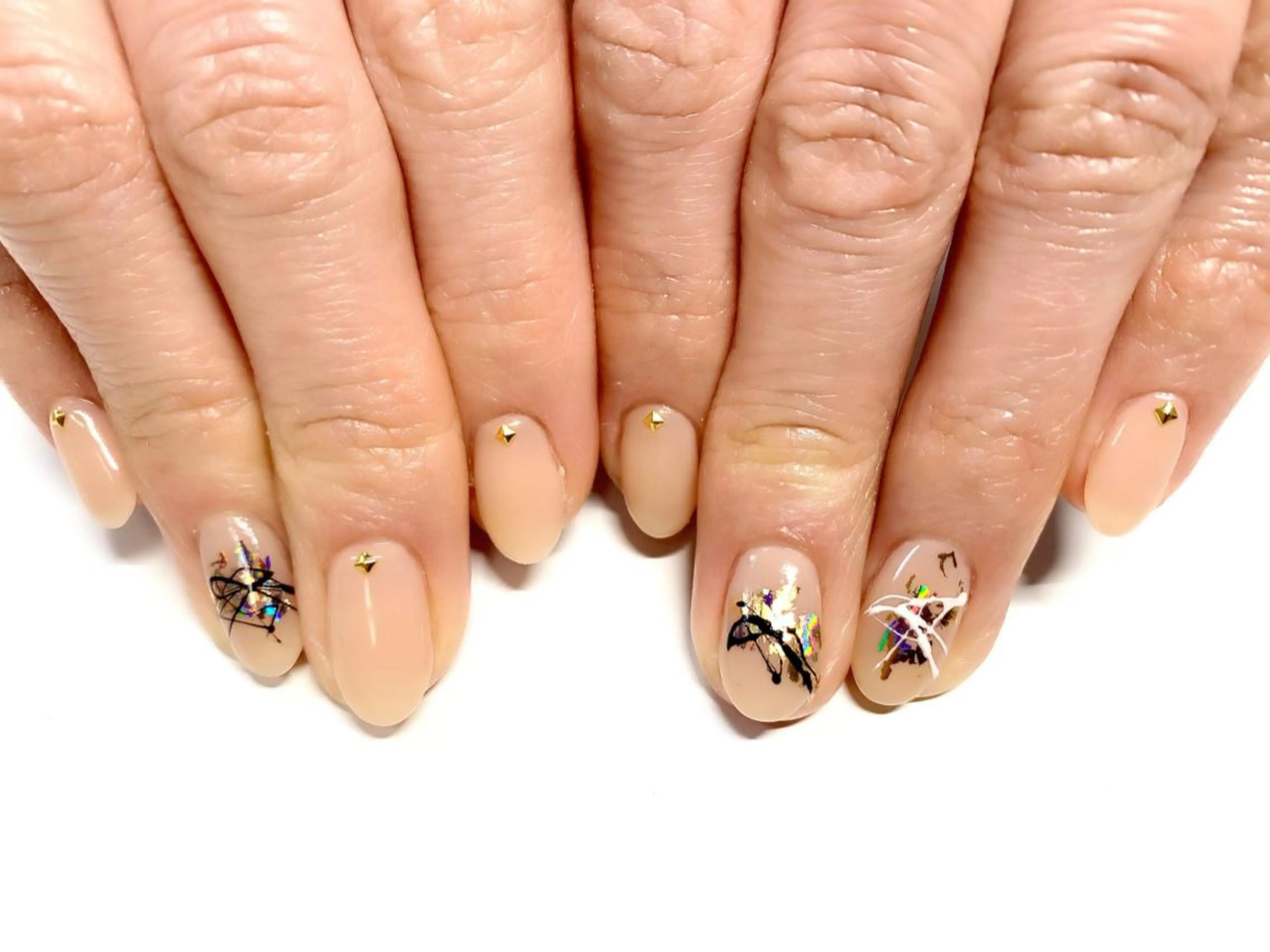ネイル 持ち込み シンプルネイル Nail salon Three R所属・ネイルサロン Three   R.のエステ・リラクイメージ