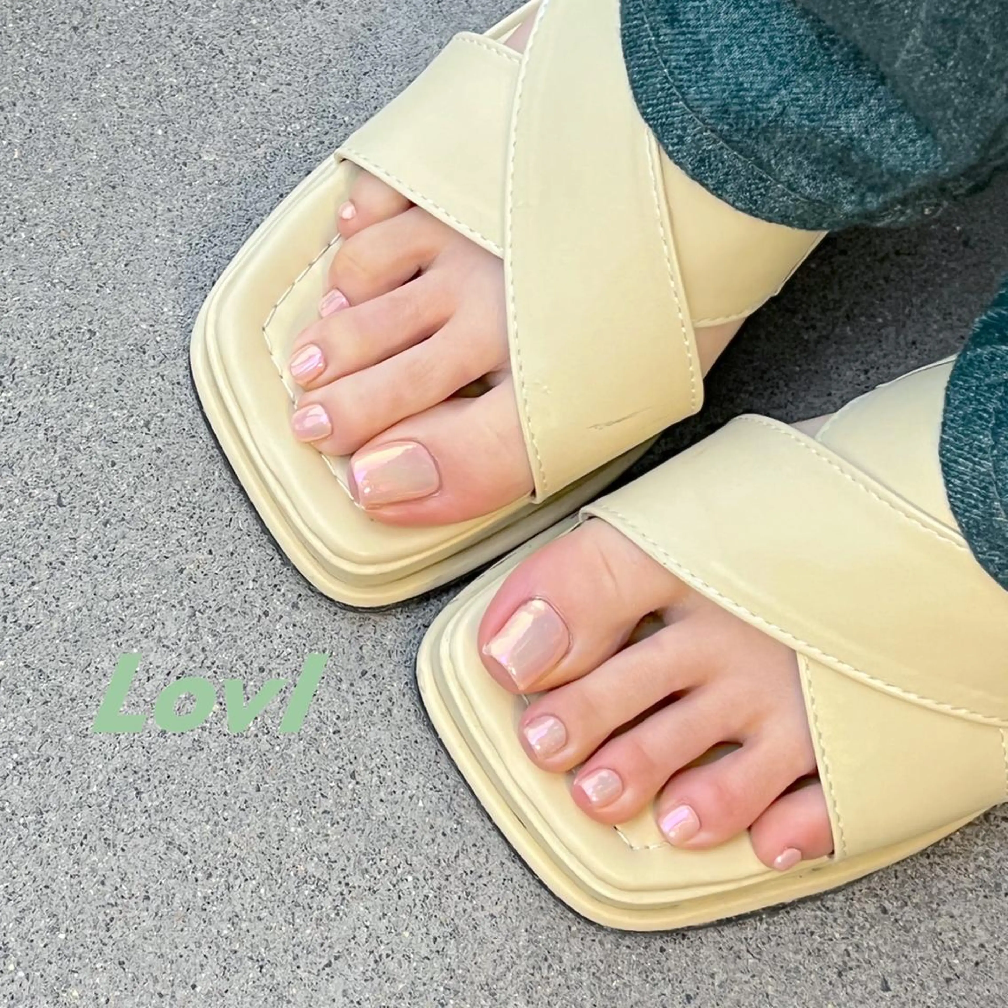 ネイル Lovl nailistのネイルデザイン
