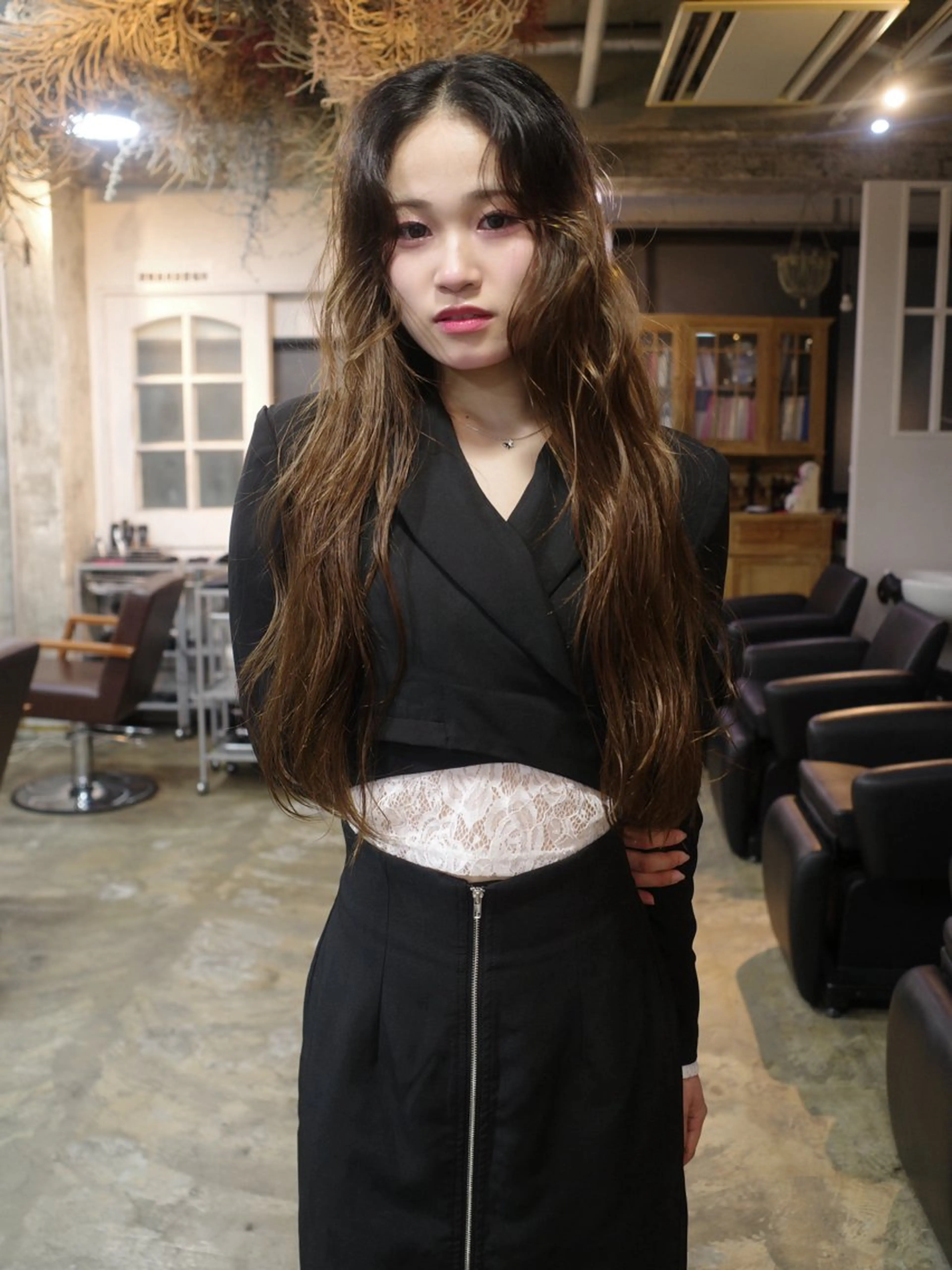 ロング やまだ とものヘアスタイル