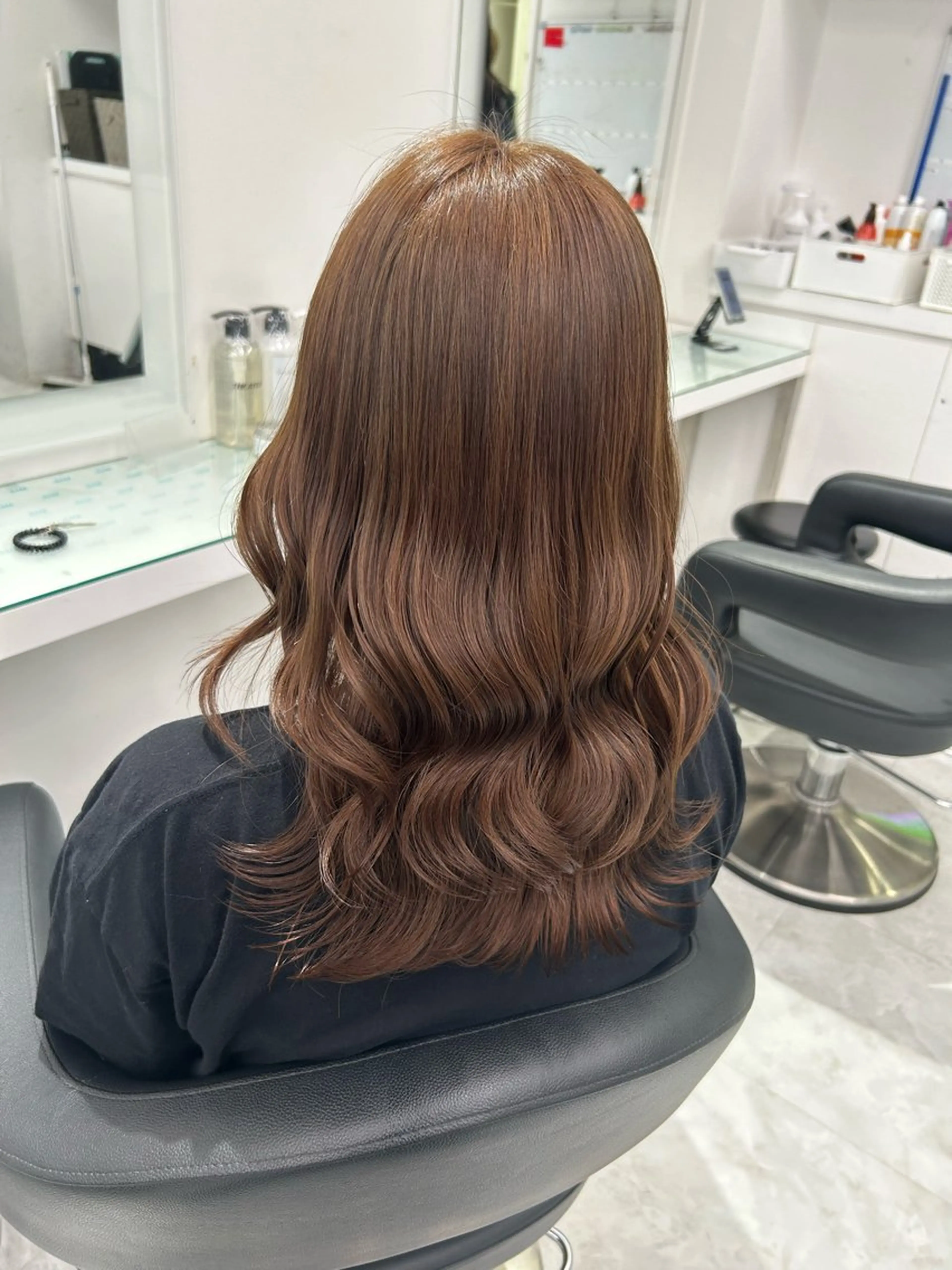 セミロング ヘアカラー 🤍大人っぽ韓国暗髪 🤍Asuka🤍のヘアスタイル