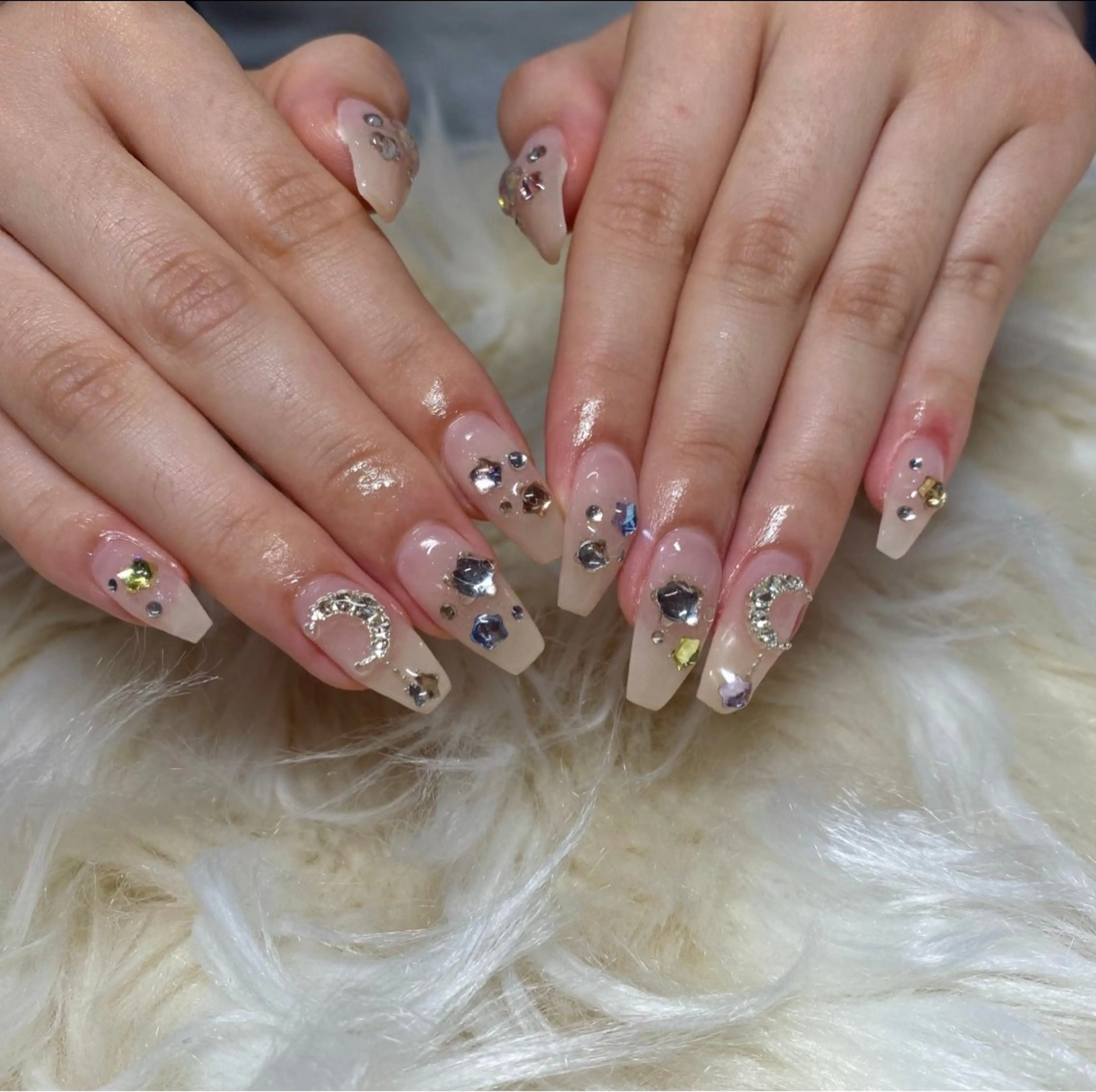 ネイル 長さ出し フットネイル フレンチネイル ジェルネイル グラデーション ハンドネイル Nail&eye Belire 新宿のネイルデザイン