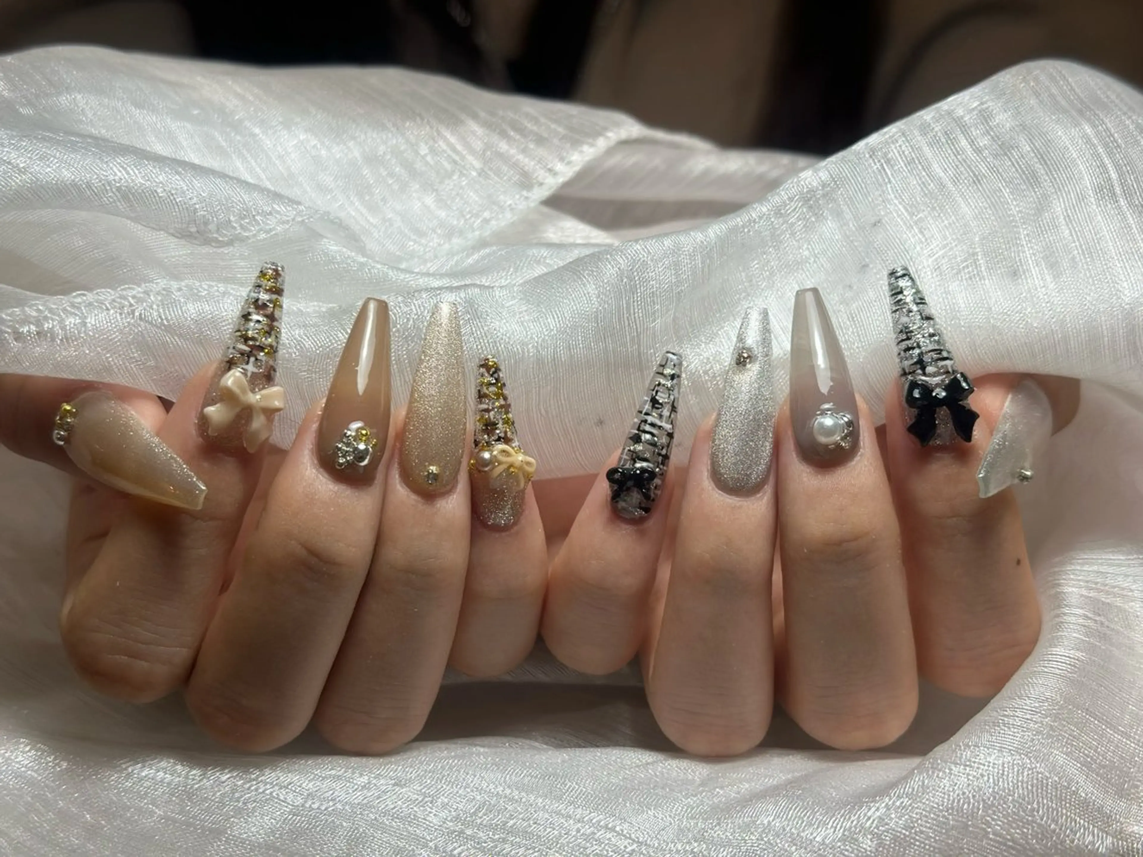 ネイル アートネイル 成人式 ジェルネイル ニュアンスネイル 夏ネイル ハンドネイル Nienail_ Luxeのネイルデザイン