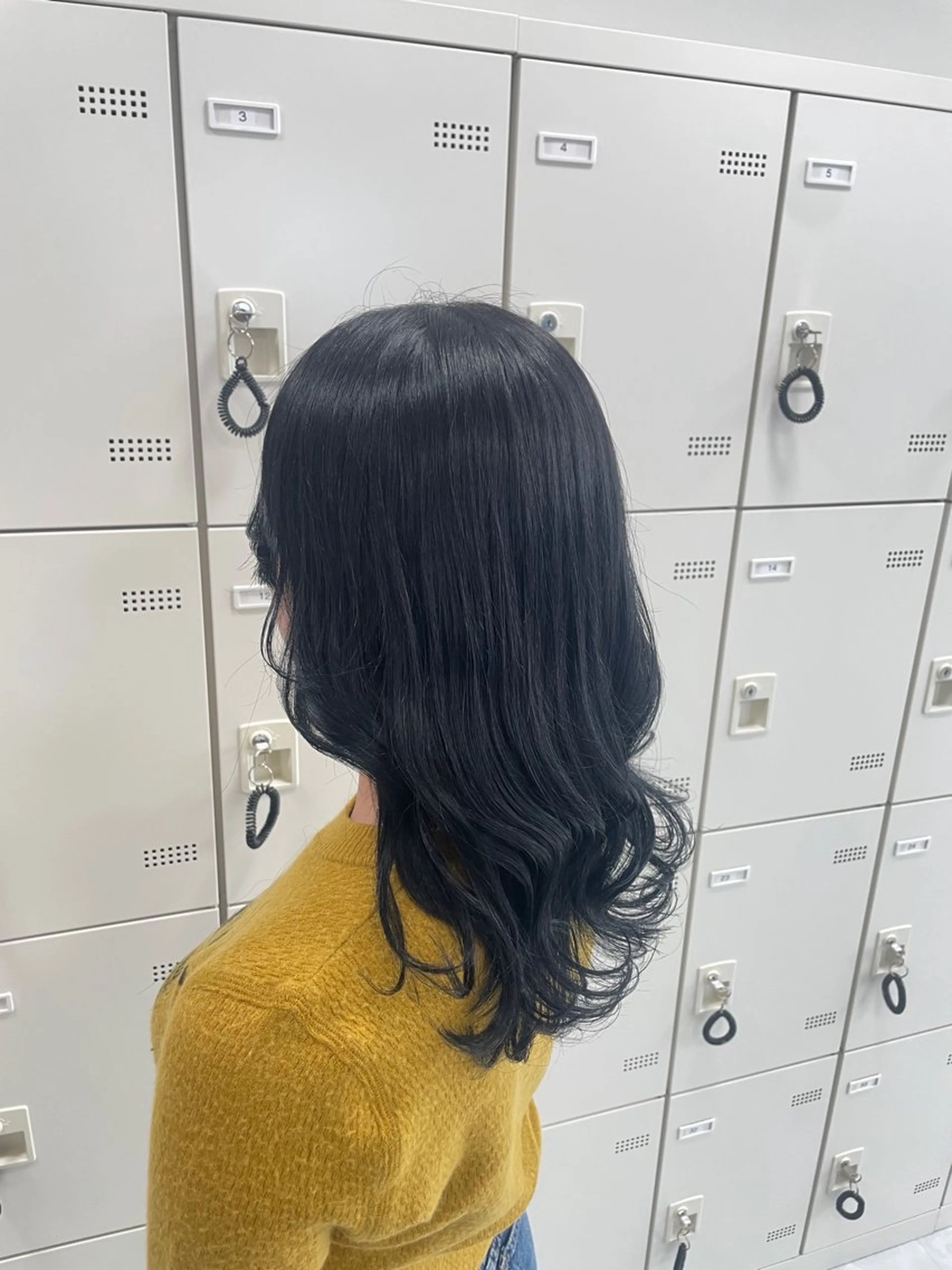 ロング ヘアカラー 大人上品🤍明るめ ベージュ🤍REOのヘアスタイル