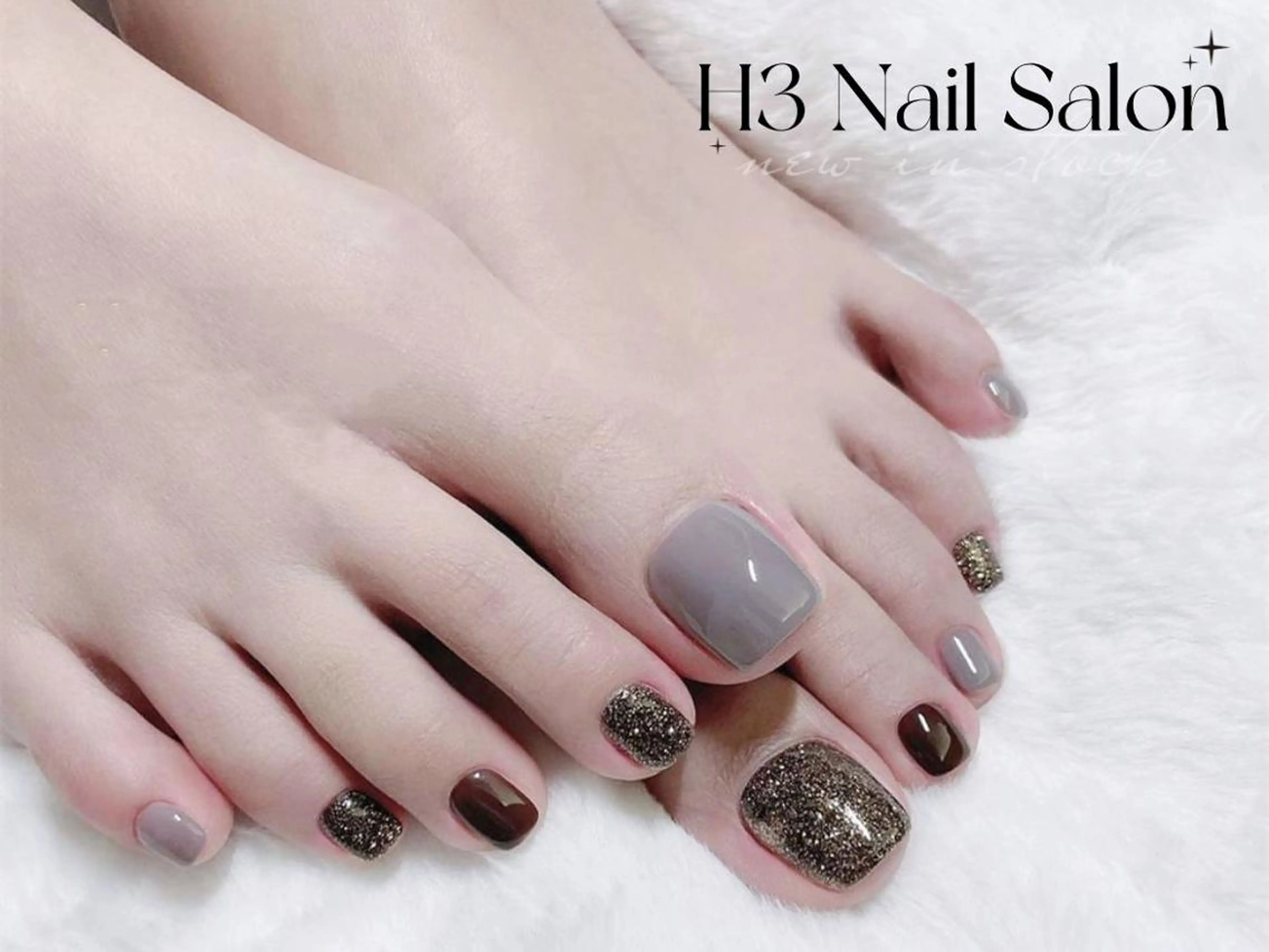 ネイル フットネイル H3 ネイル サロンのネイルデザイン