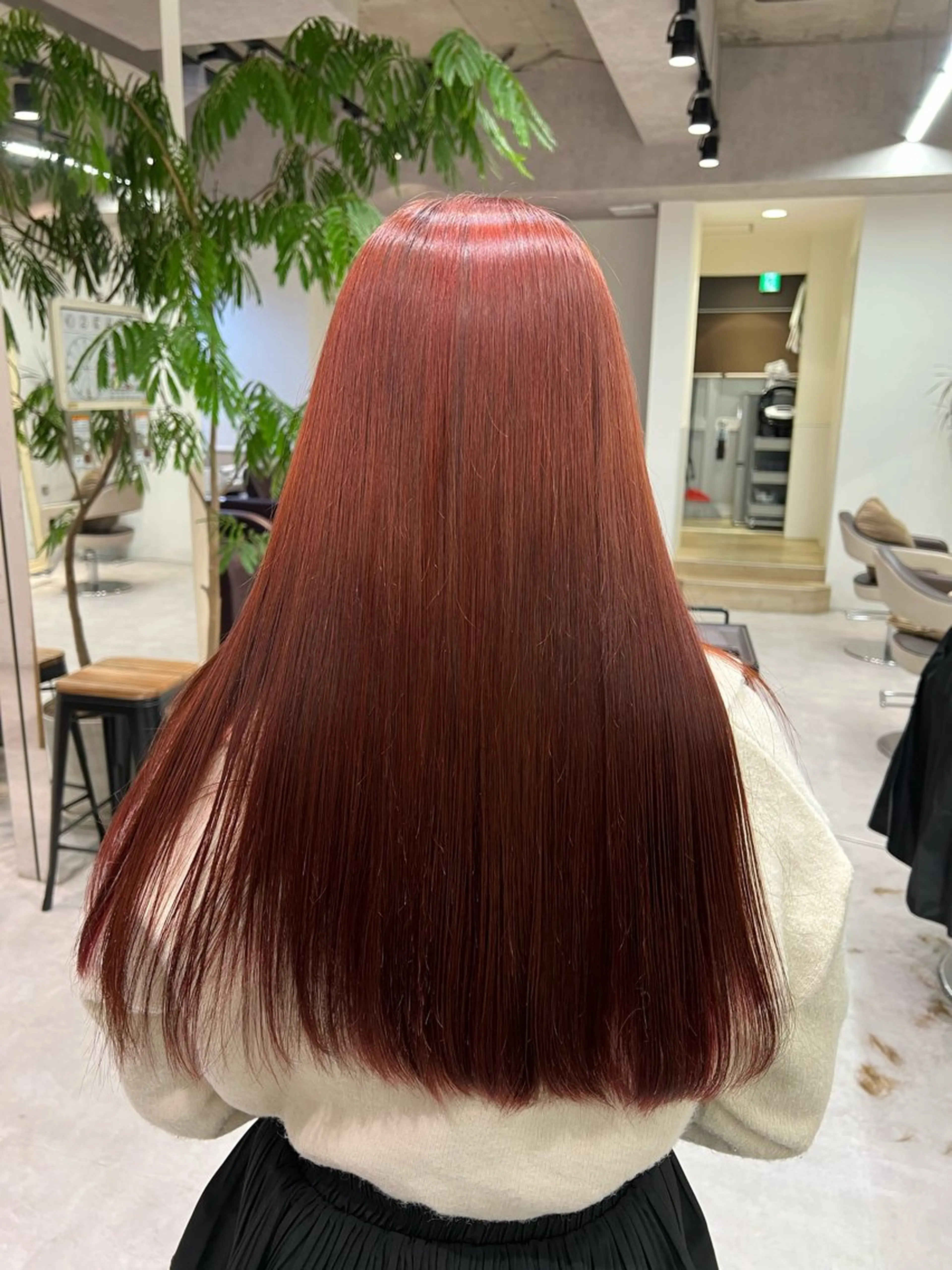 ロング カラー ヘアカラー トリートメント ダブルカラーブリーチ 髪質改善　縮毛矯正のヘアスタイル