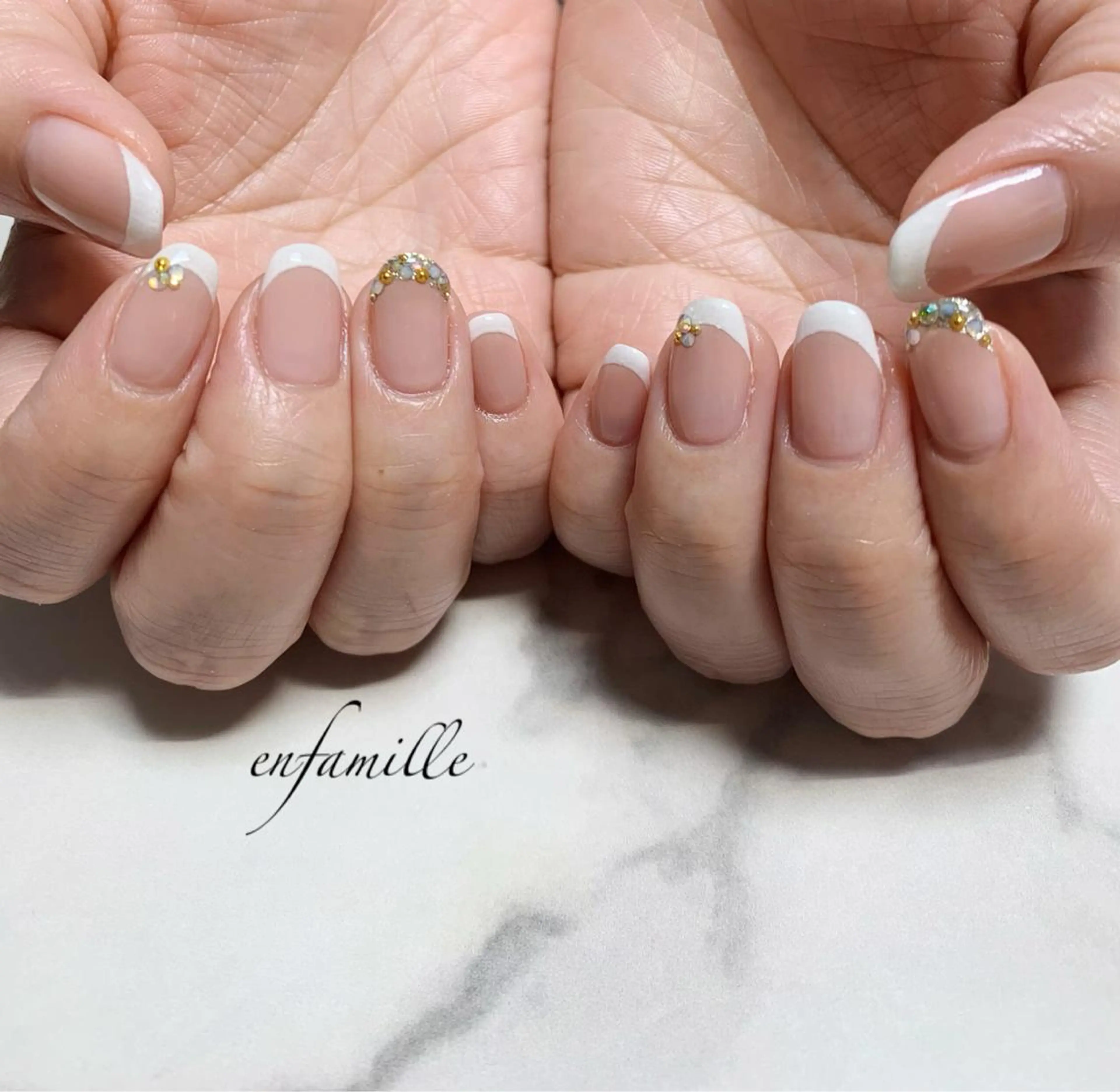 ネイル ハンドネイル nail salon en familleのネイルデザイン