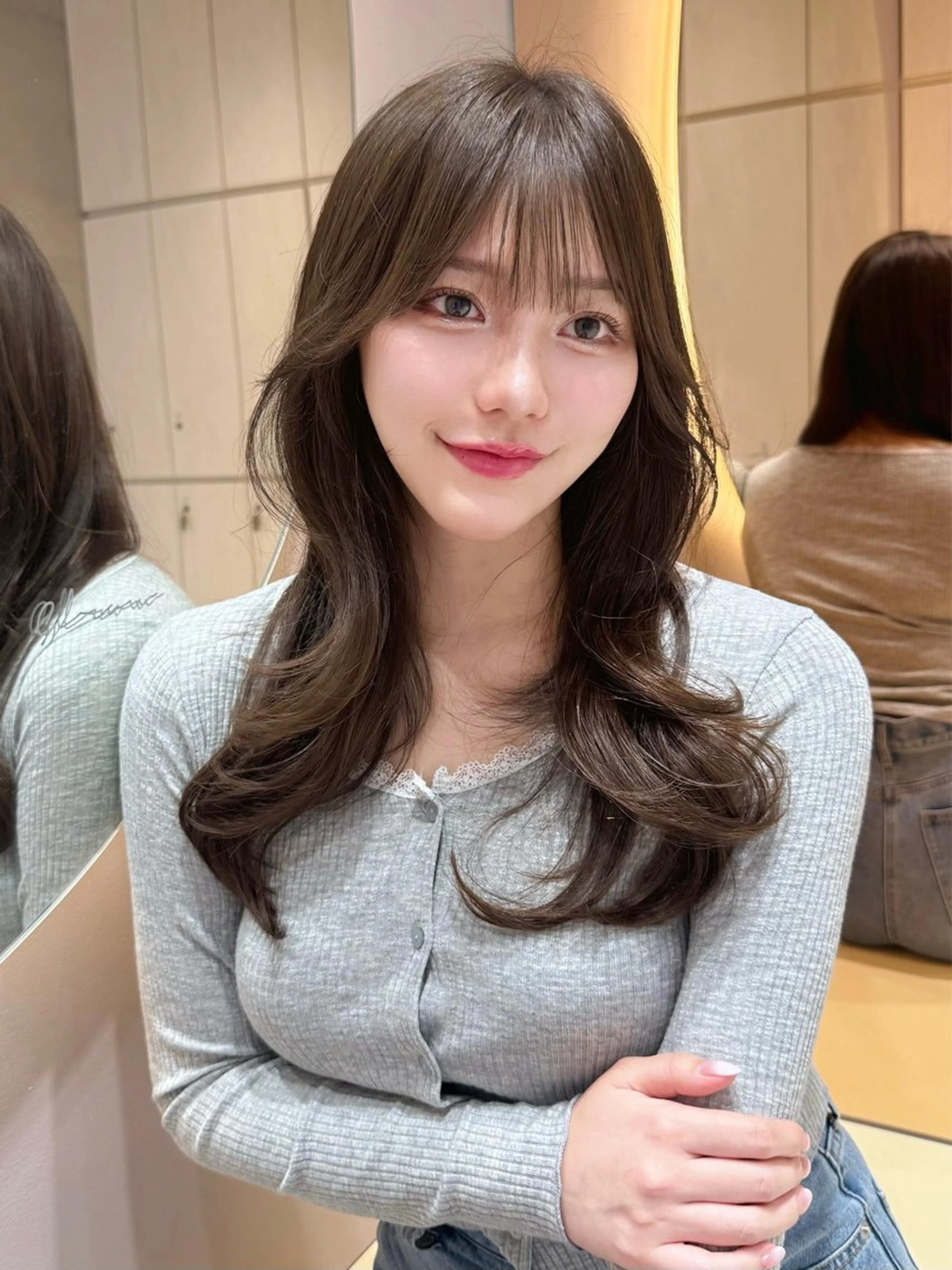 ミディアム カラー カット ヘアカラー トリートメント ブリーチなし髪質改善 韓国ヘア　柏崎颯刀のヘアスタイル
