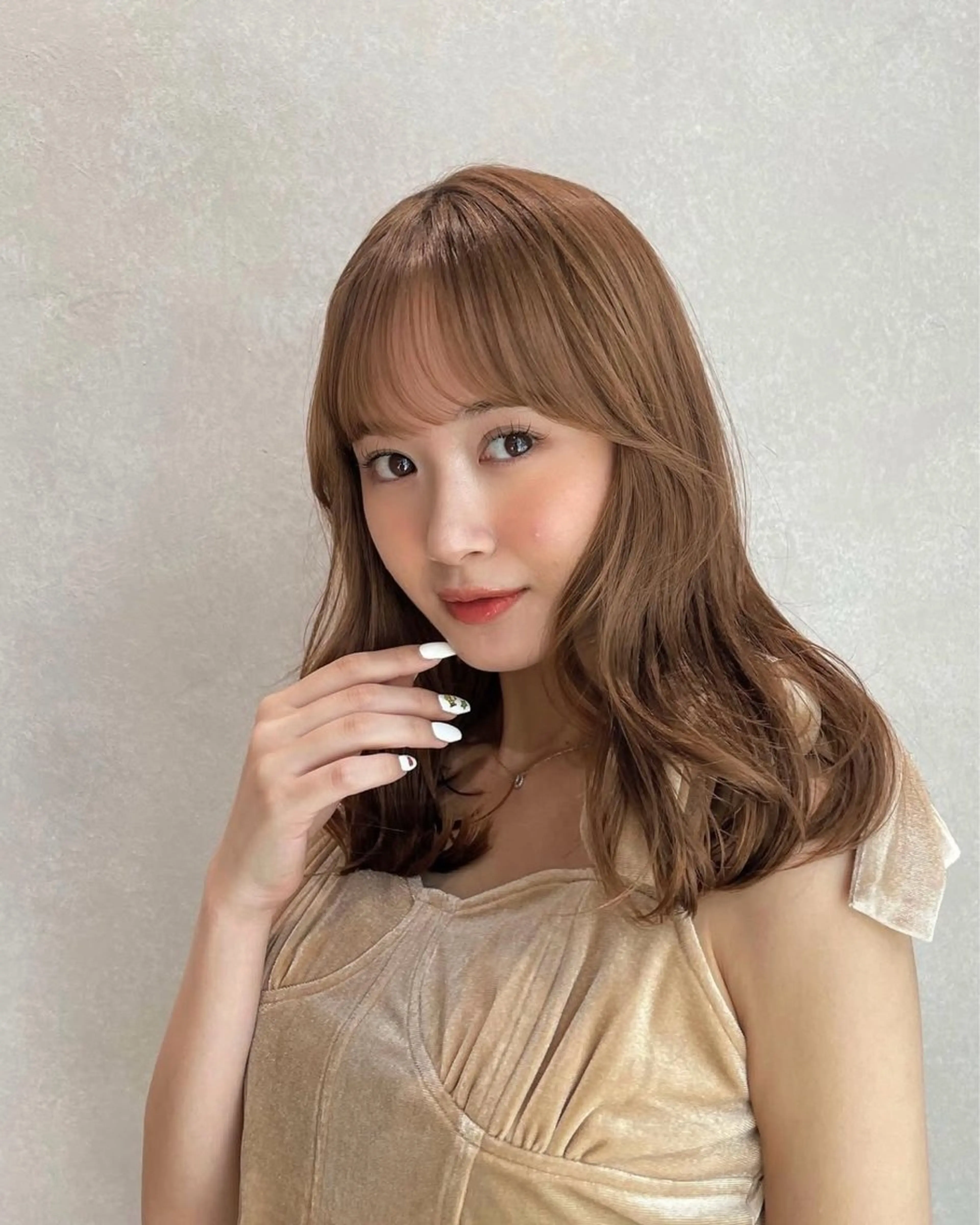 セミロング 透明感カラー🎨 磯部拓磨のヘアスタイル
