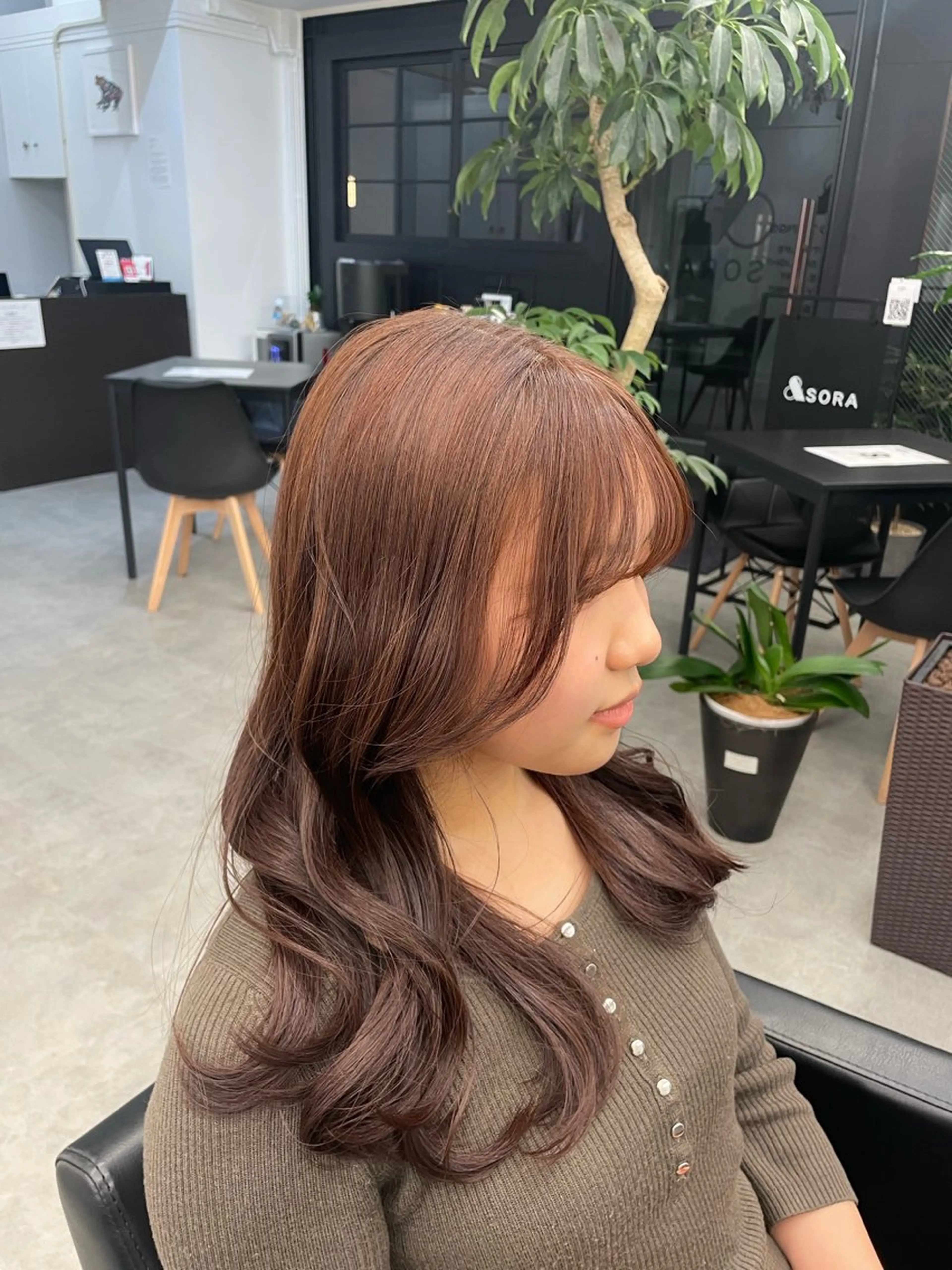 セミロング レッドブラウン ヘアカラー カット モデル募集/ホノカのヘアスタイル