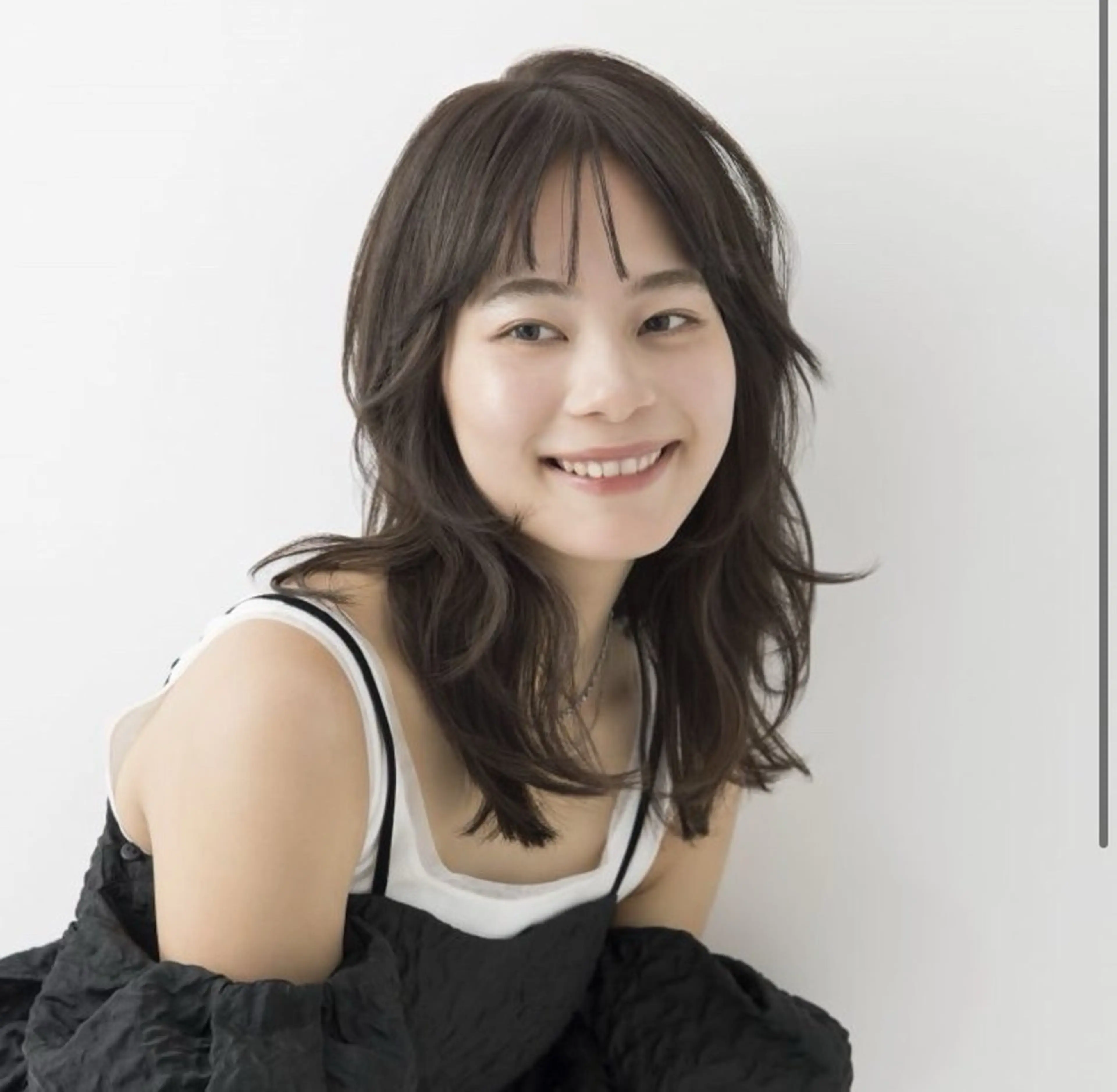 セミロング カット ヘアカラー 栗原 鈴華🌻のヘアスタイル