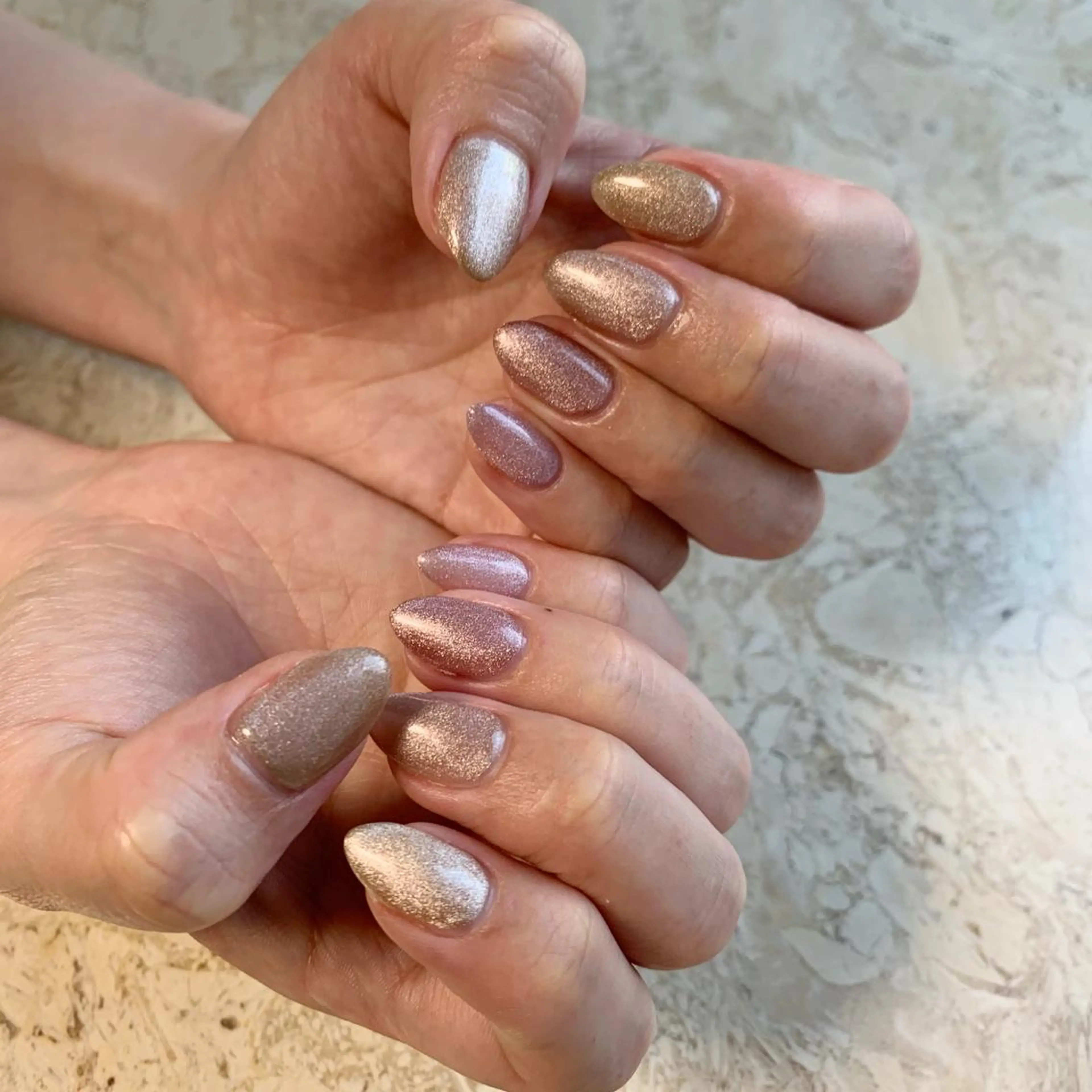 ネイル ジェルネイル マグネットネイル パラジェル 春ネイル 夏ネイル ハンドネイル フットネイル nail salon mieux(ミュー)のネイルデザイン