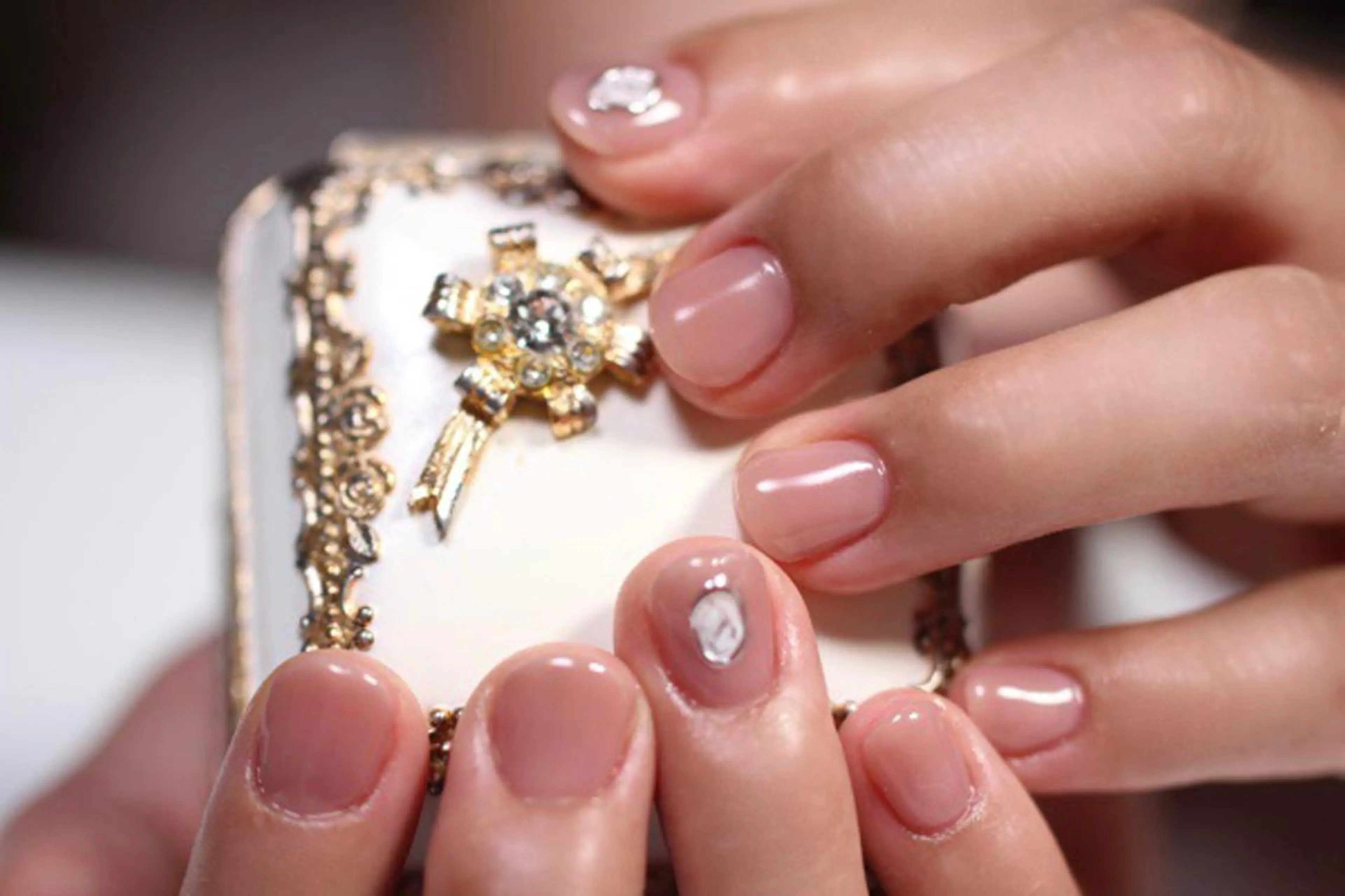 ネイル アートネイル ジェルネイル ママリンド　志村坂上店所属・しみ えんのネイルデザイン