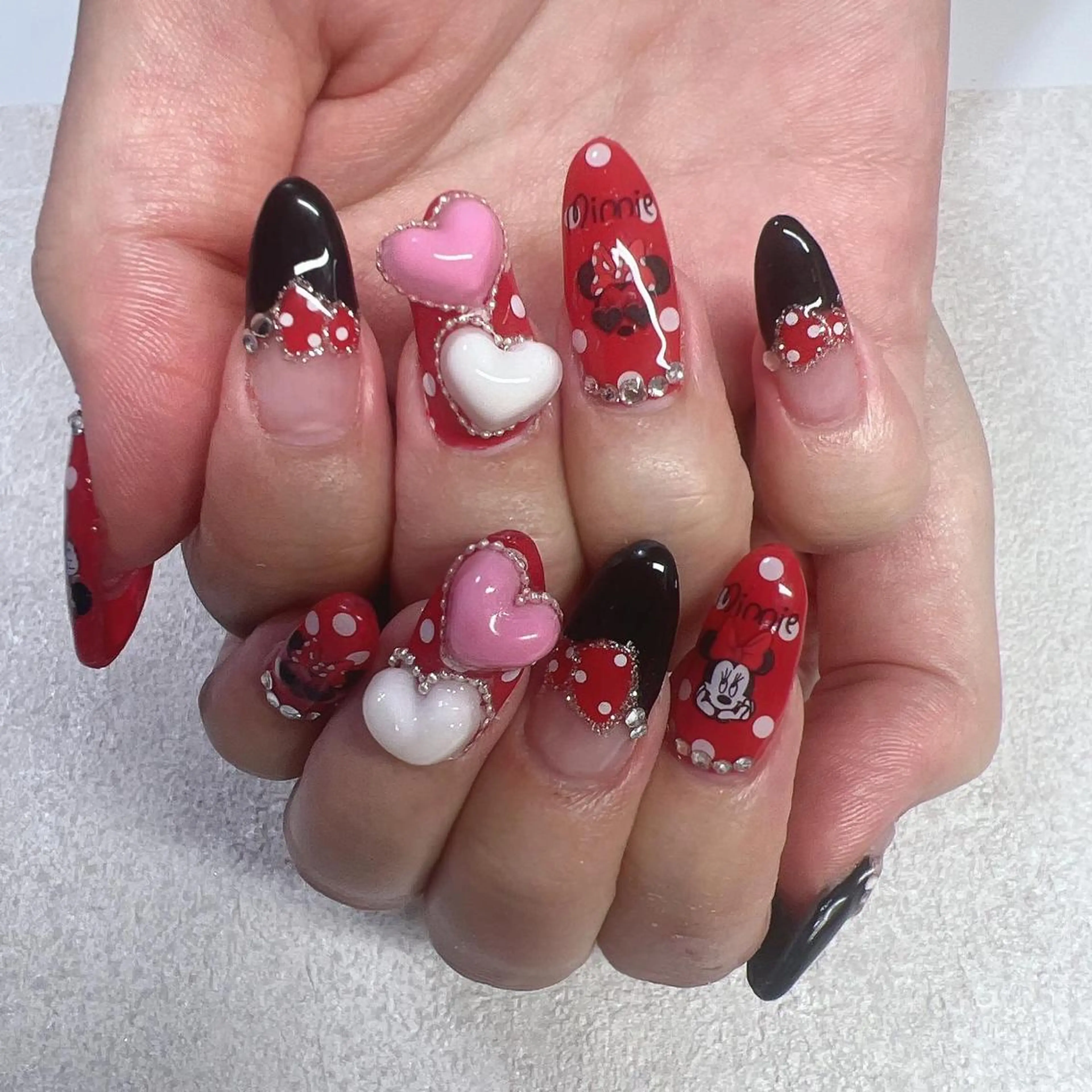 ネイル Rire_eye+beauty_nail所属・Rire_ nail_yukiのネイルデザイン