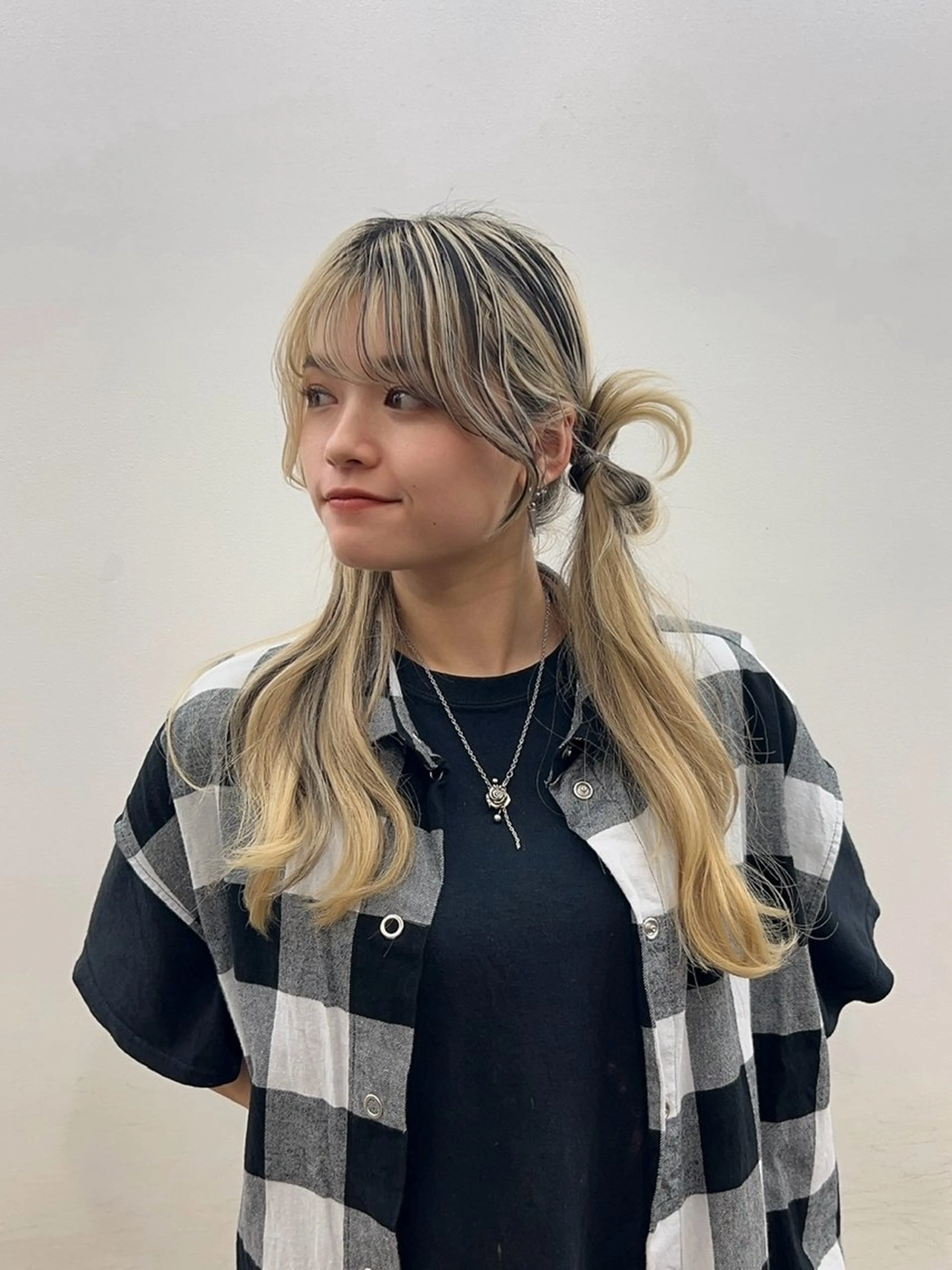 ミディアム ミディアムパーマ ボブ エクステ 外国人風カラー 卒業式のヘアスタイル カット ヘアカラー トリートメント MiRI💜地毛級 エクステ✖似合わせ技のヘアスタイル