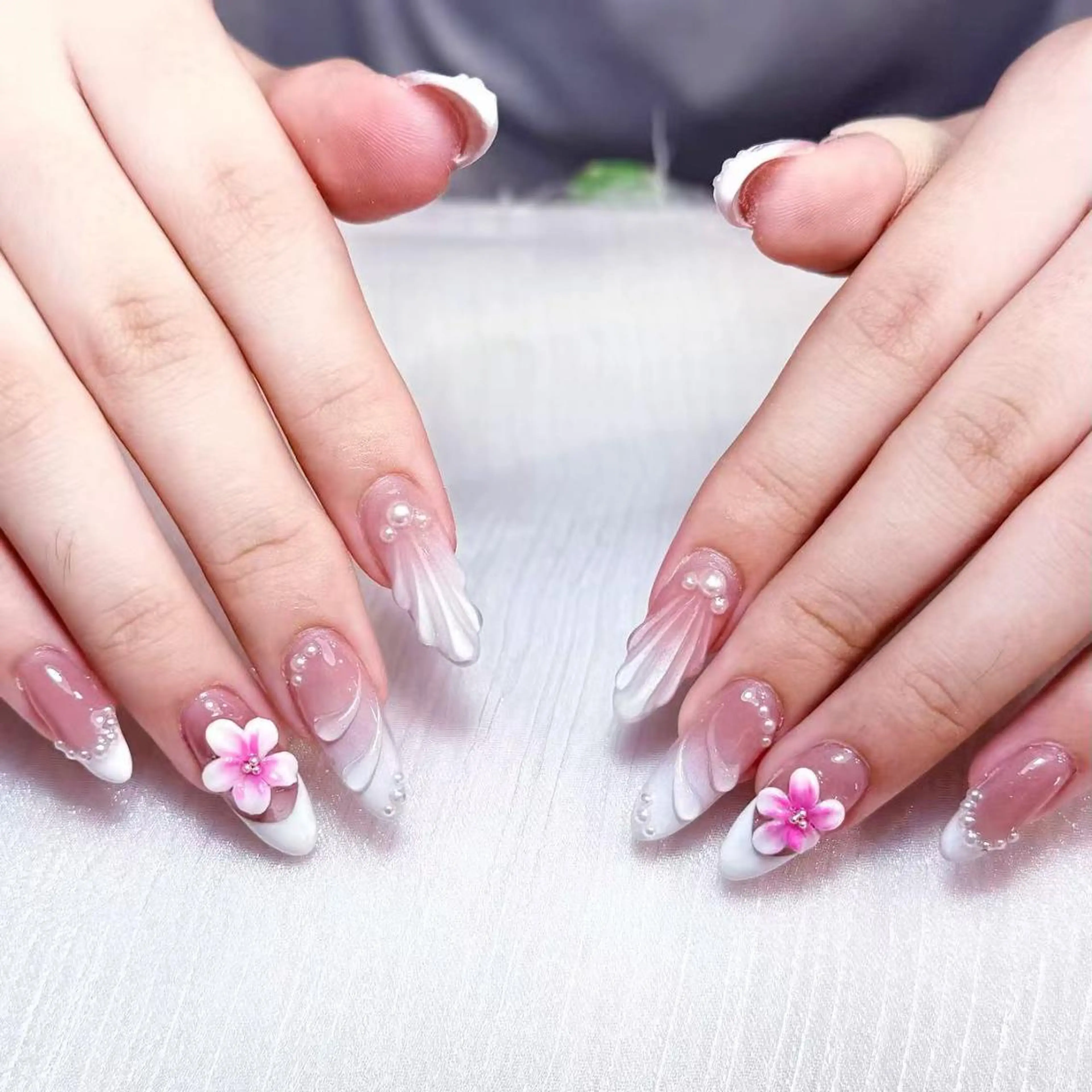 ネイル ハンドネイル KANA MIのネイルデザイン