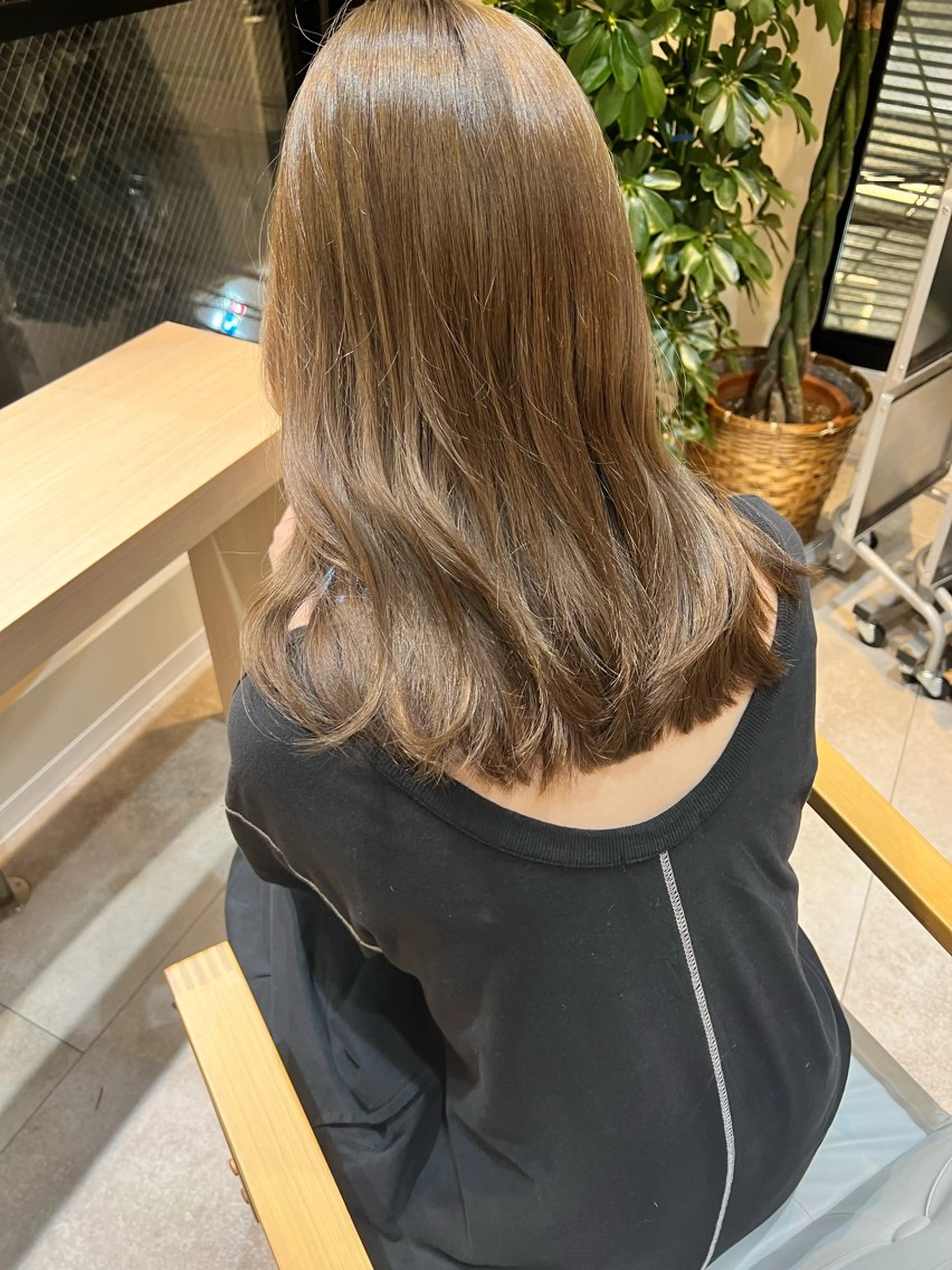 オーガニックカラー（シャンプーブロー込み）の写真