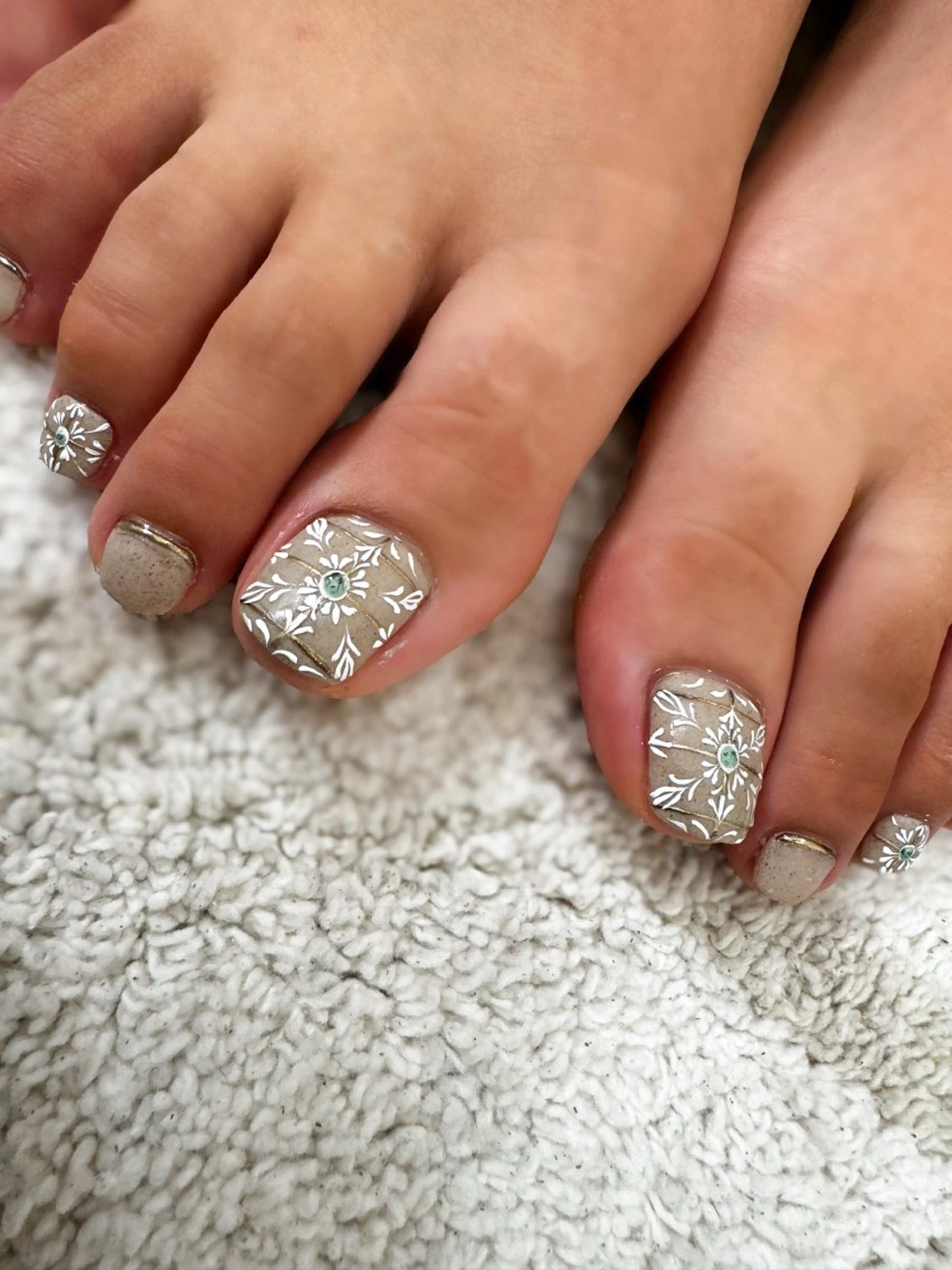 ネイル Nu:茅ヶ崎所属・Nu: ヌーのネイルデザイン