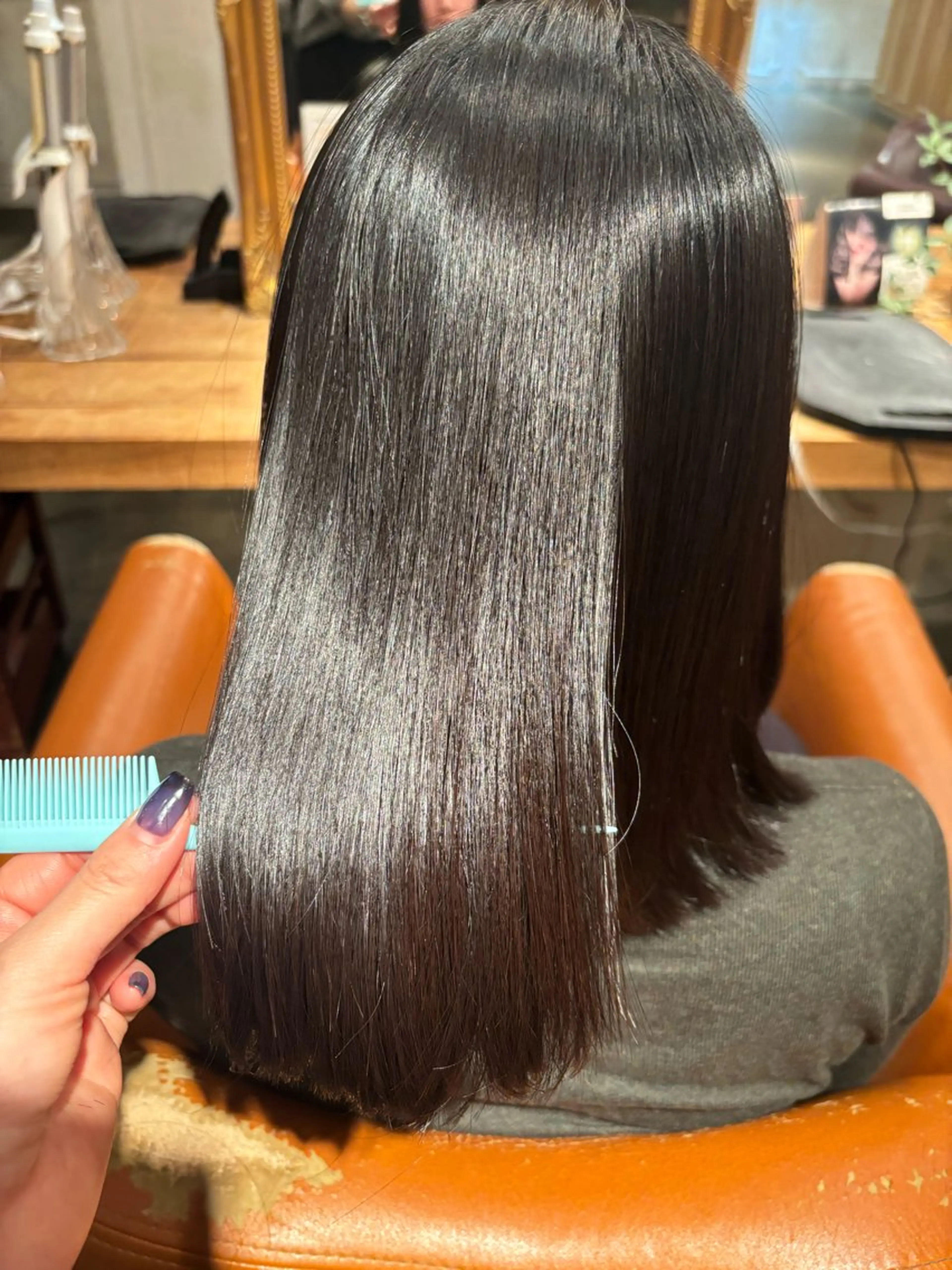 ミディアム カラー パーマ 酸性ストレート ストレートパーマ カット 縮毛矯正 トリートメント 髪質改善カラー ベージュ🤎YUMEのヘアスタイル