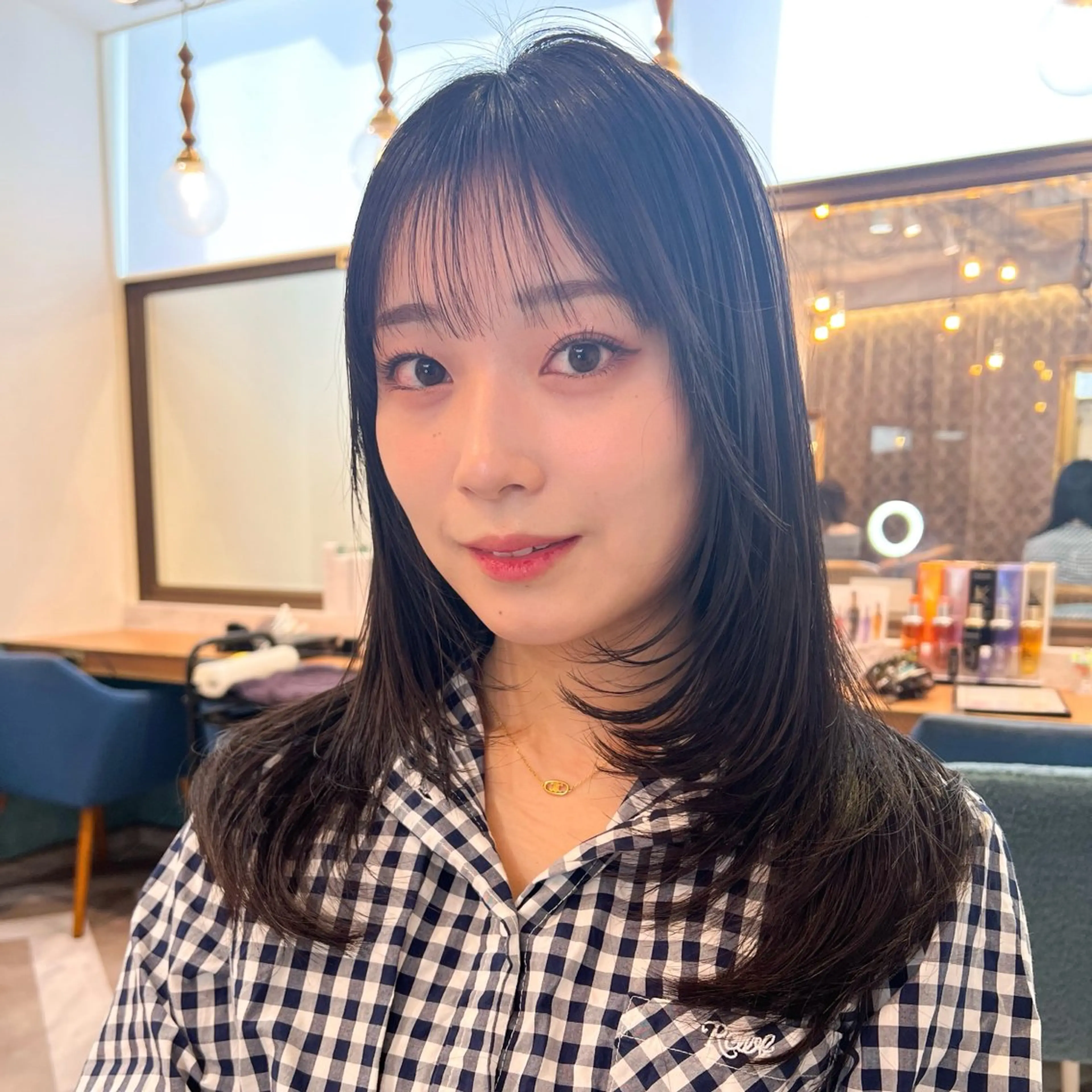 ミディアム カラー パーマ ヘアアレンジ レイヤーカット カット 縮毛矯正 トリートメント ‎🤍くびれレイヤー /韓国風🖤菊池瑛士のヘアスタイル
